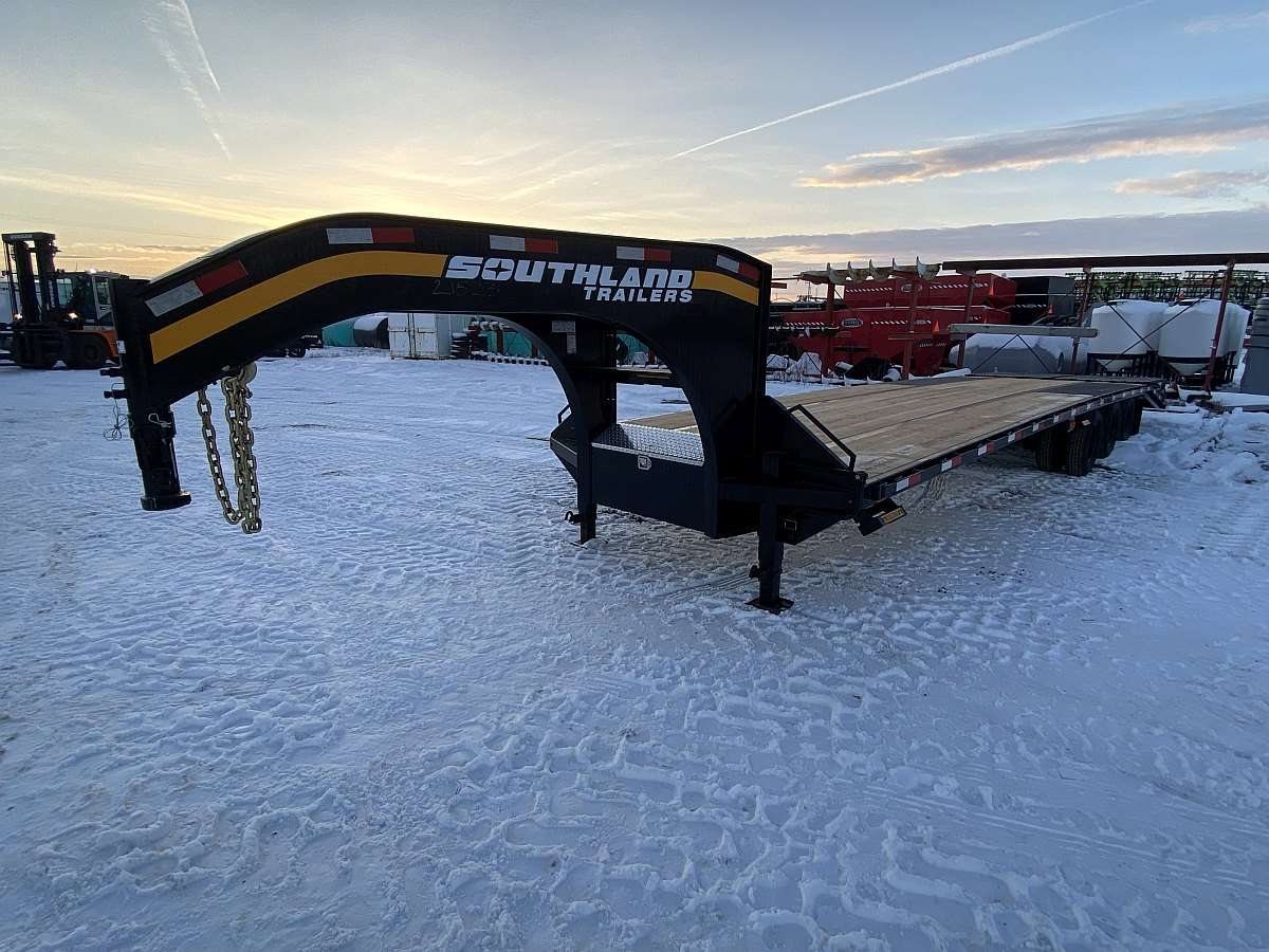 2025 Southland 28'+6' Gooseneck Trailer