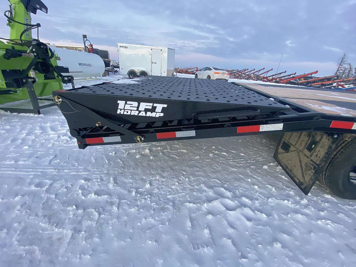 2025 Southland 28'+6' Gooseneck Trailer