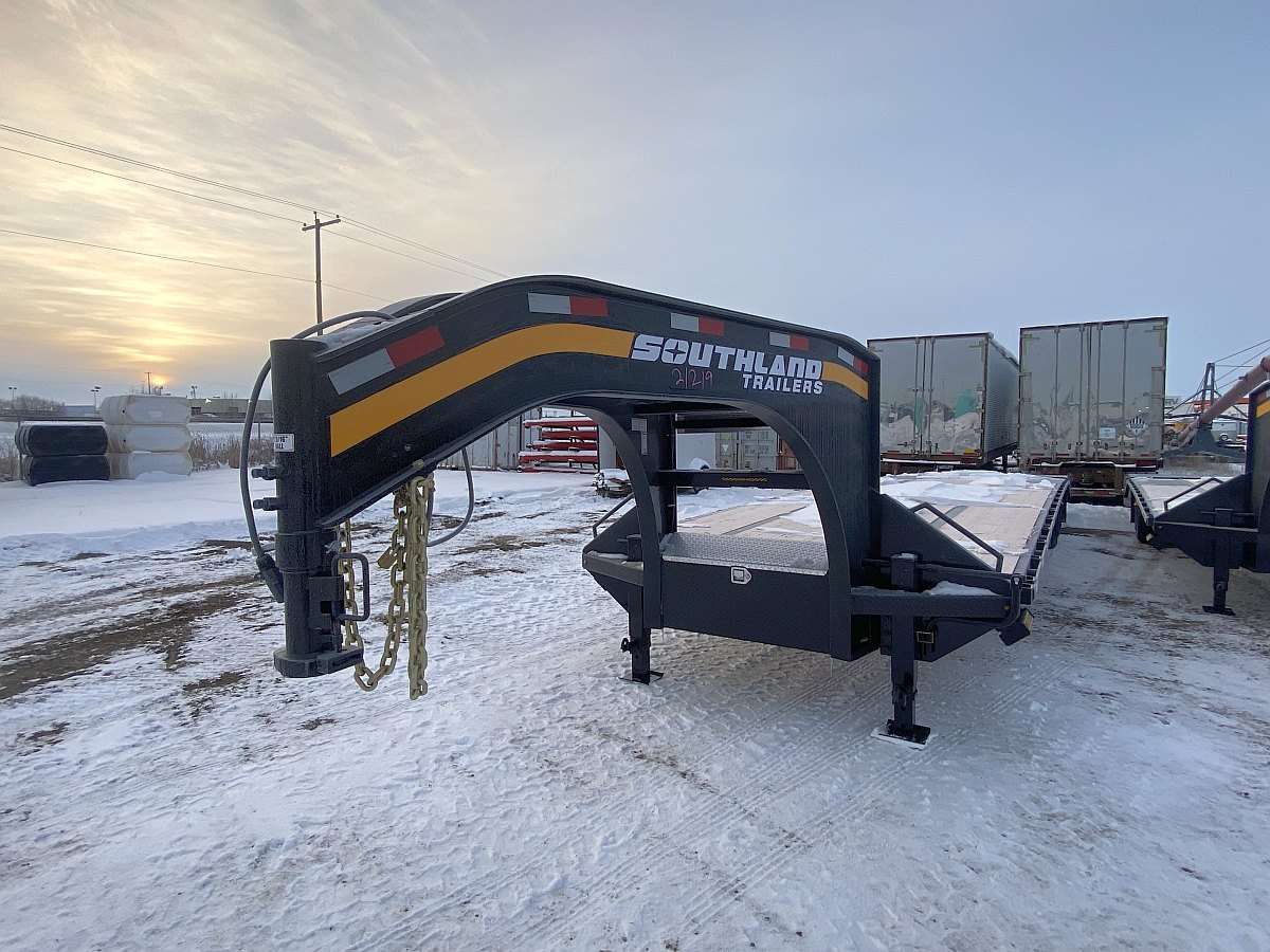 2025 Southland 34' + 6' Gooseneck Trailer