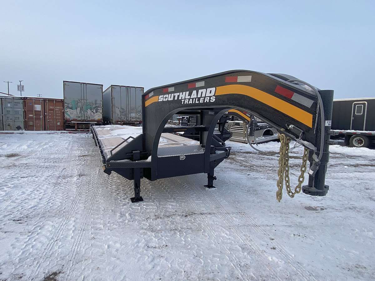 2025 Southland 34' + 6' Gooseneck Trailer