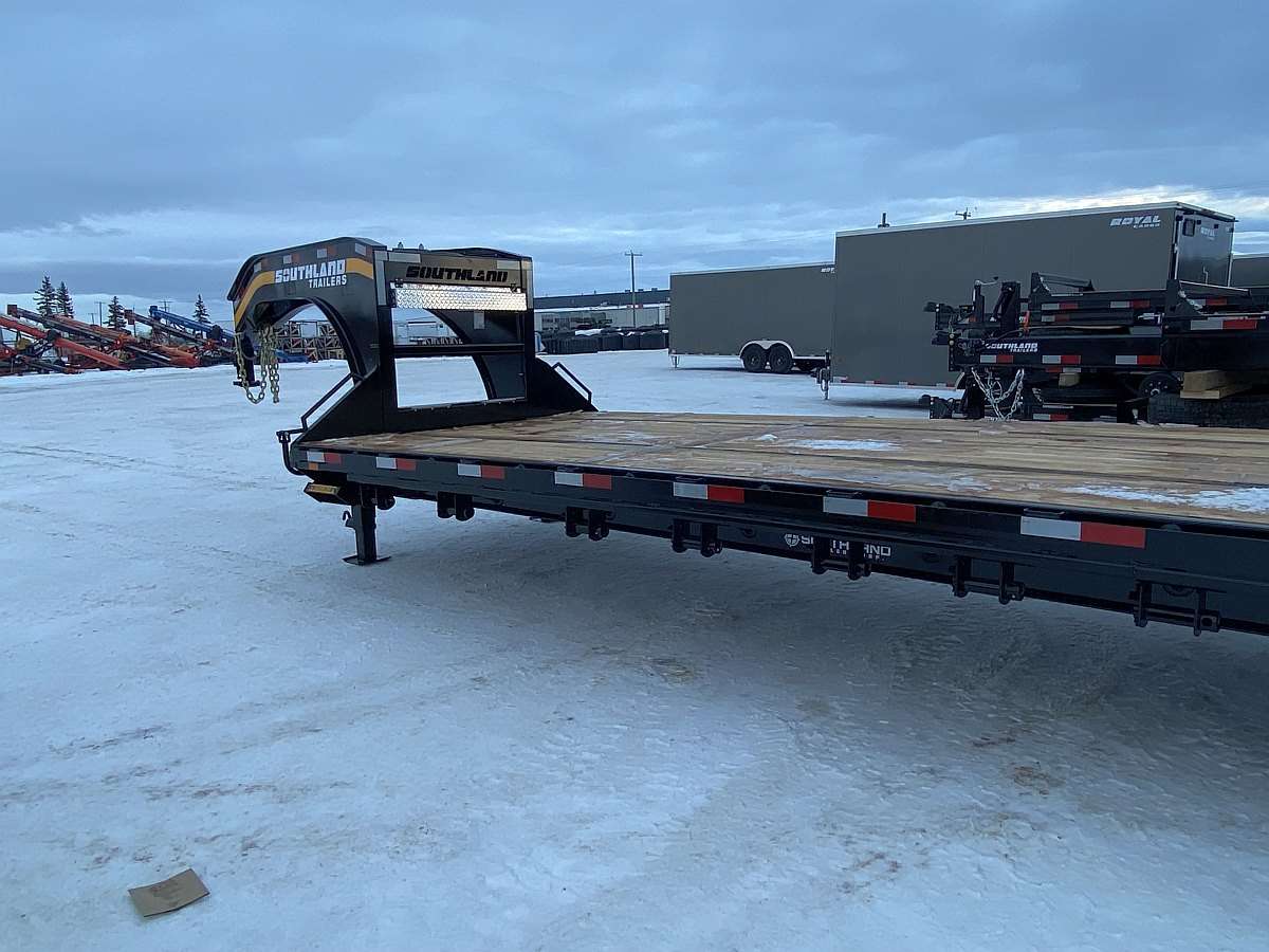 2025 Southland 34' + 6' Gooseneck Trailer