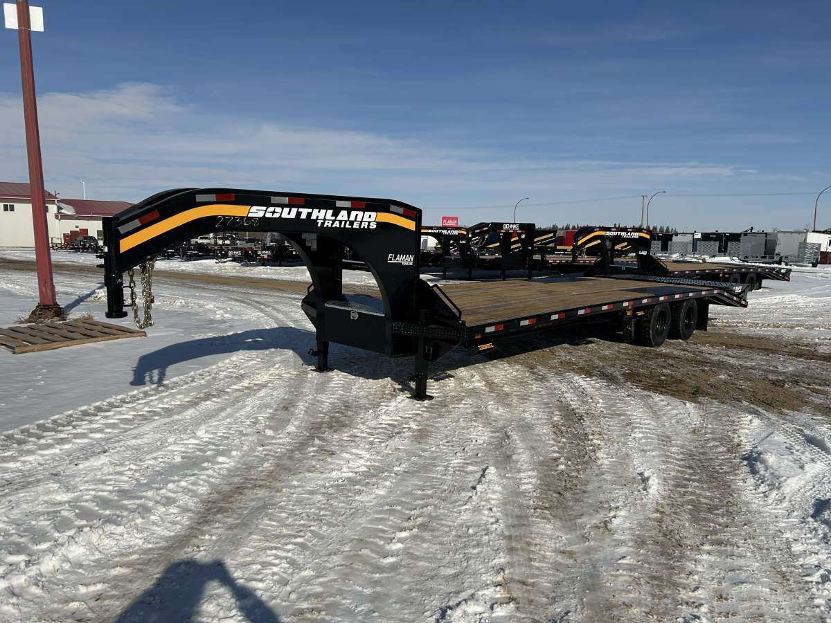 2025 Southland ETG 8'6" x 30' Gooseneck Beavertail Flat Deck