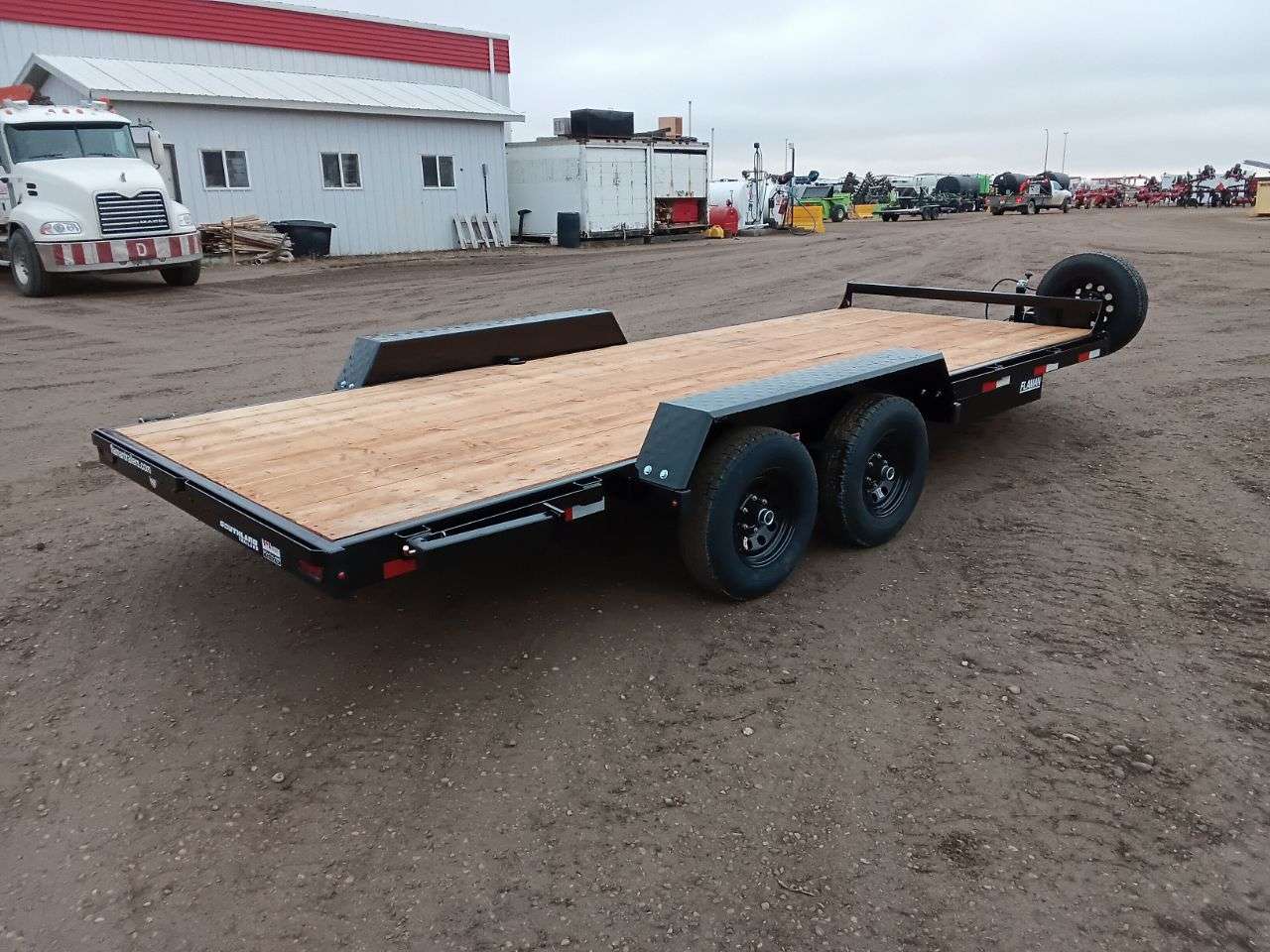 2025 Southland LBA 8'6" x 18' Flat Deck