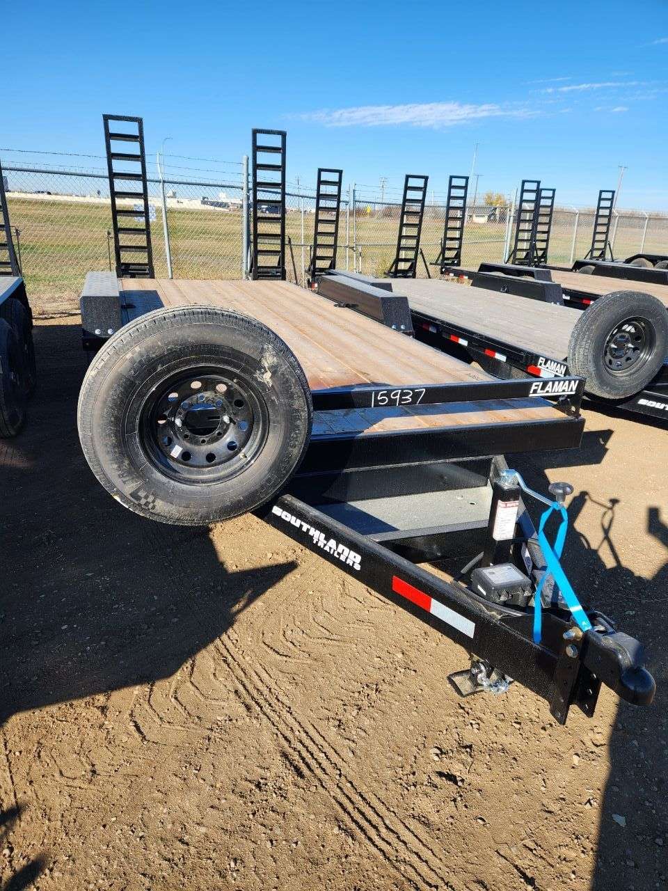 2025 Southland LBA 8'6" x 18' Flat Deck Trailer