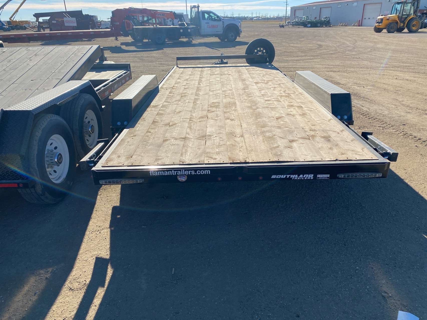 2025 Southland LBA 8'6" x 18' Flat Deck Trailer
