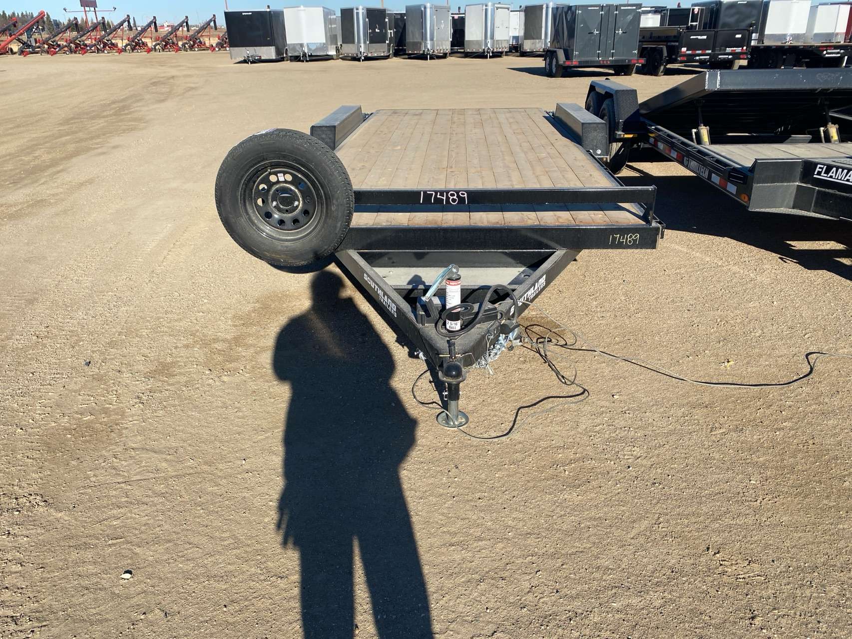 2025 Southland LBA 8'6" x 18' Flat Deck Trailer