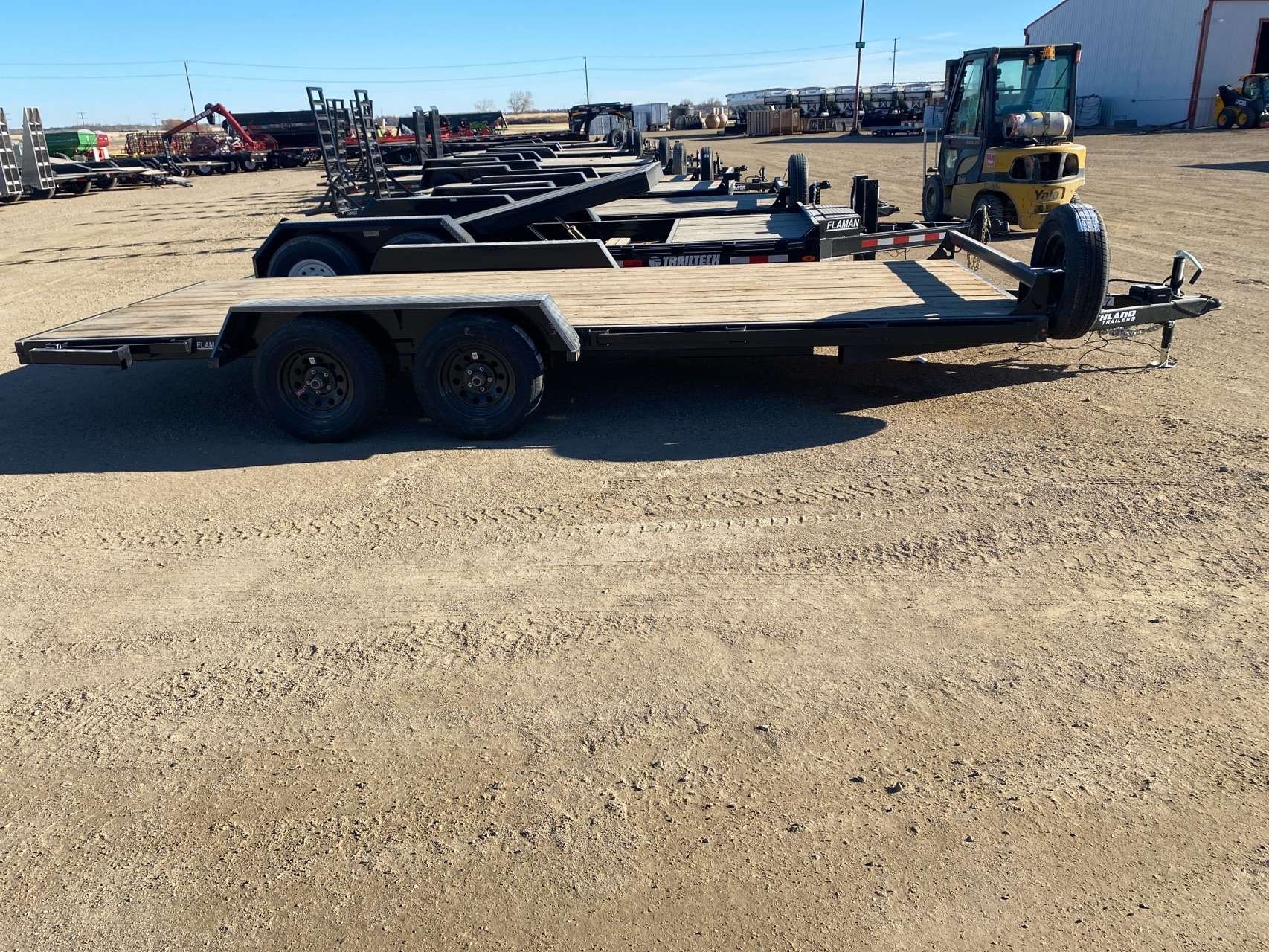 2025 Southland LBA 8'6" x 18' Flat Deck Trailer