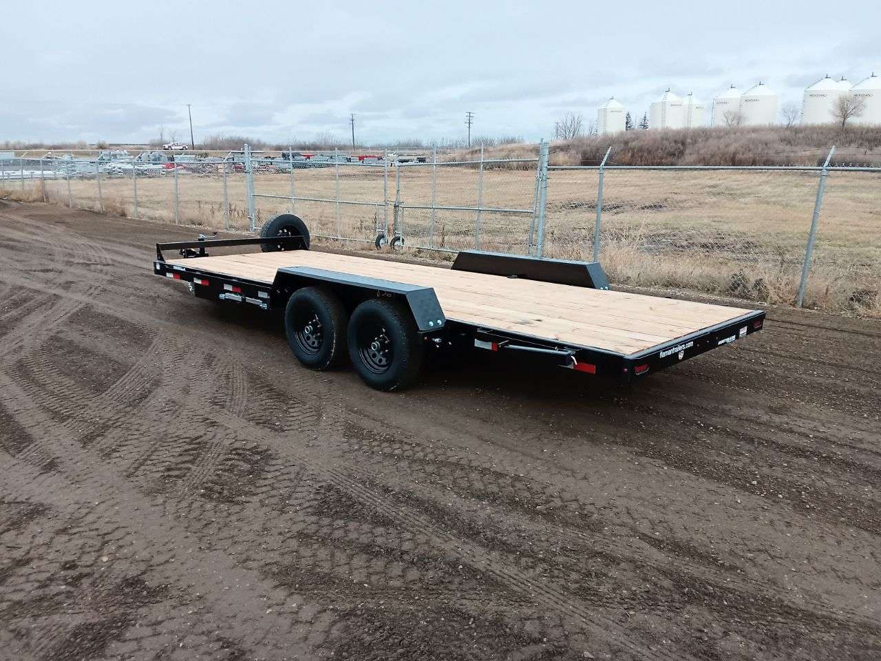 2025 Southland LBA 8'6" x 20' Flat Deck