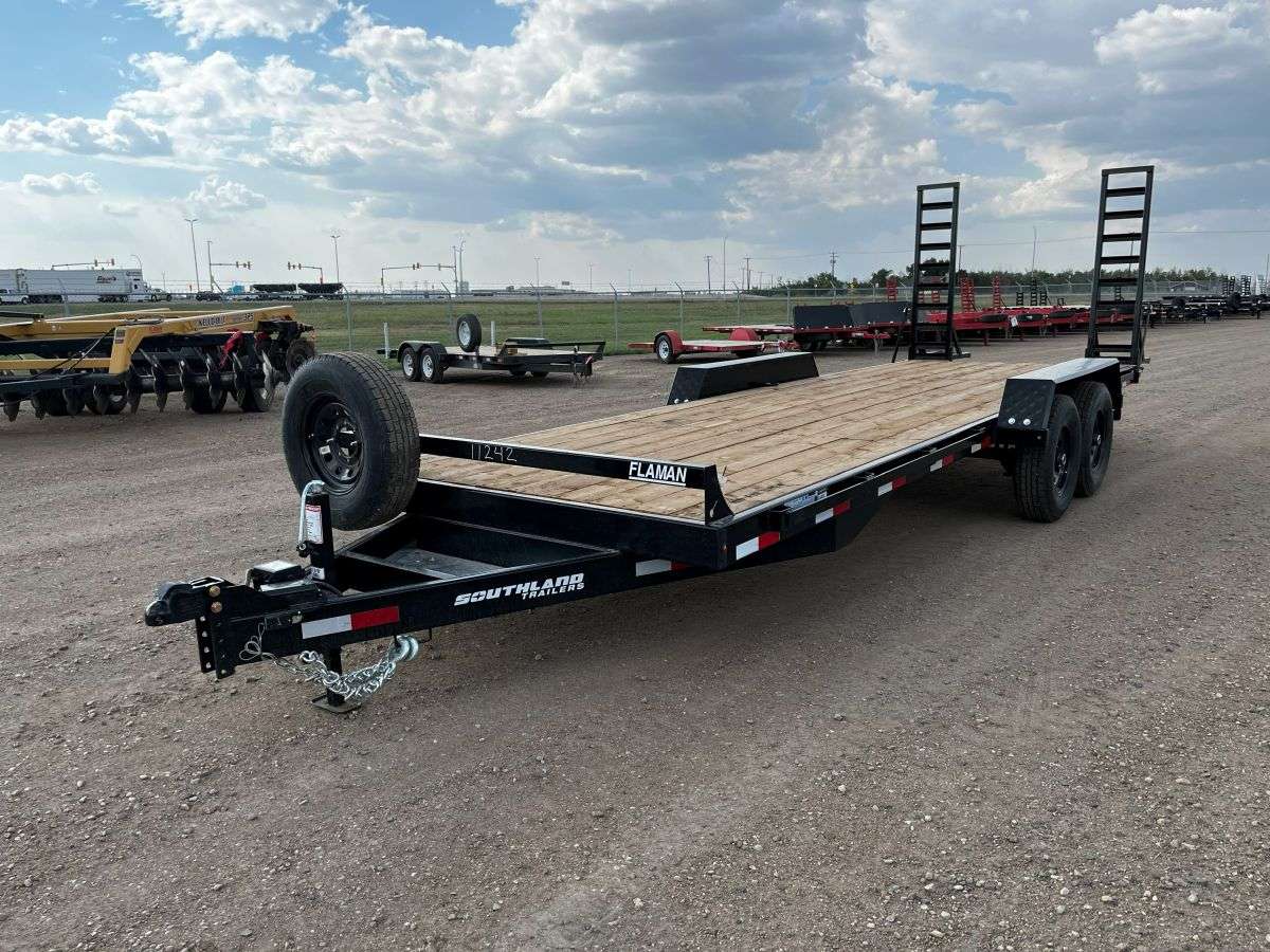 2025 Southland LBA 8'6" x 22' Flat Deck - 2 in stock