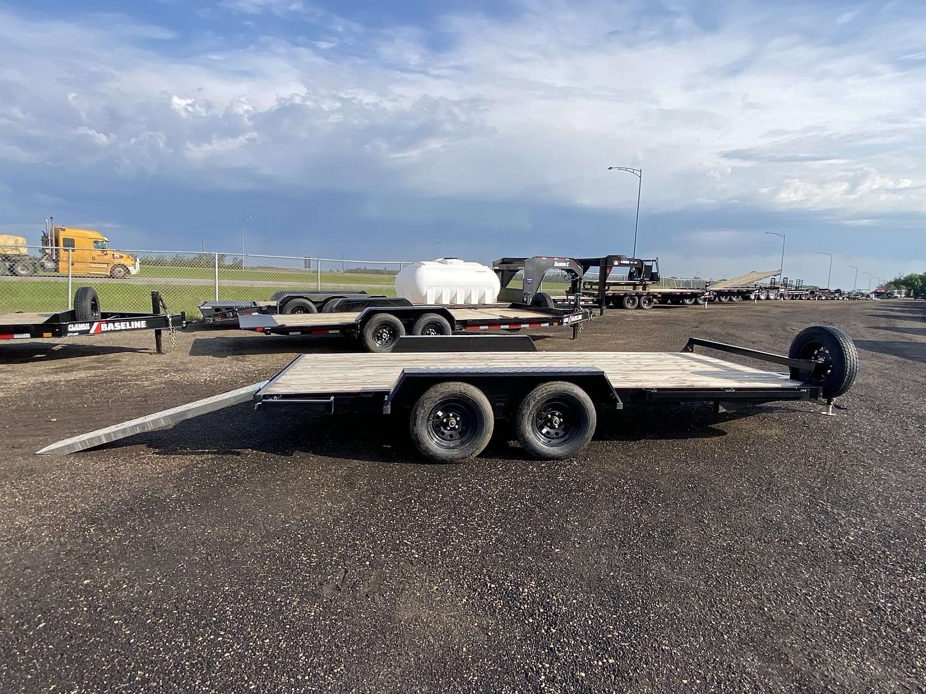 2025 Southland LBAT35-16' Lowboy Trailer
