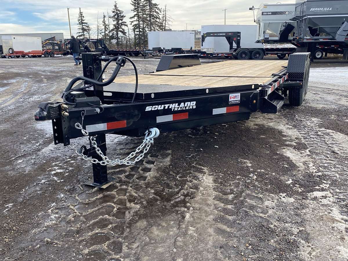 2025 Southland LBAT8- 20' Tilt Deck Trailer