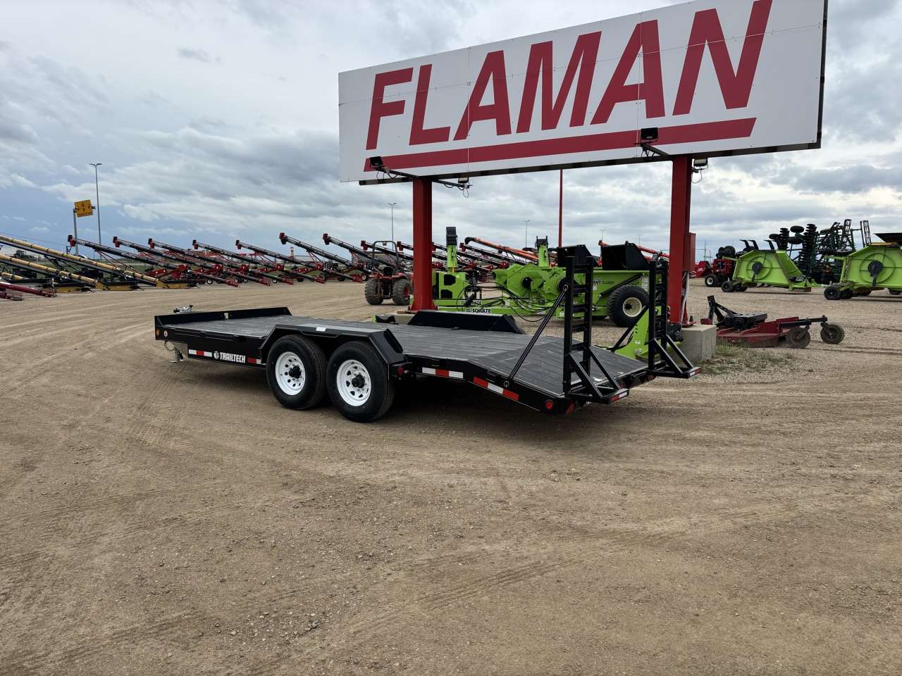 2025 Trailtech 16' + 2' Beavertail Flat Deck Trailer