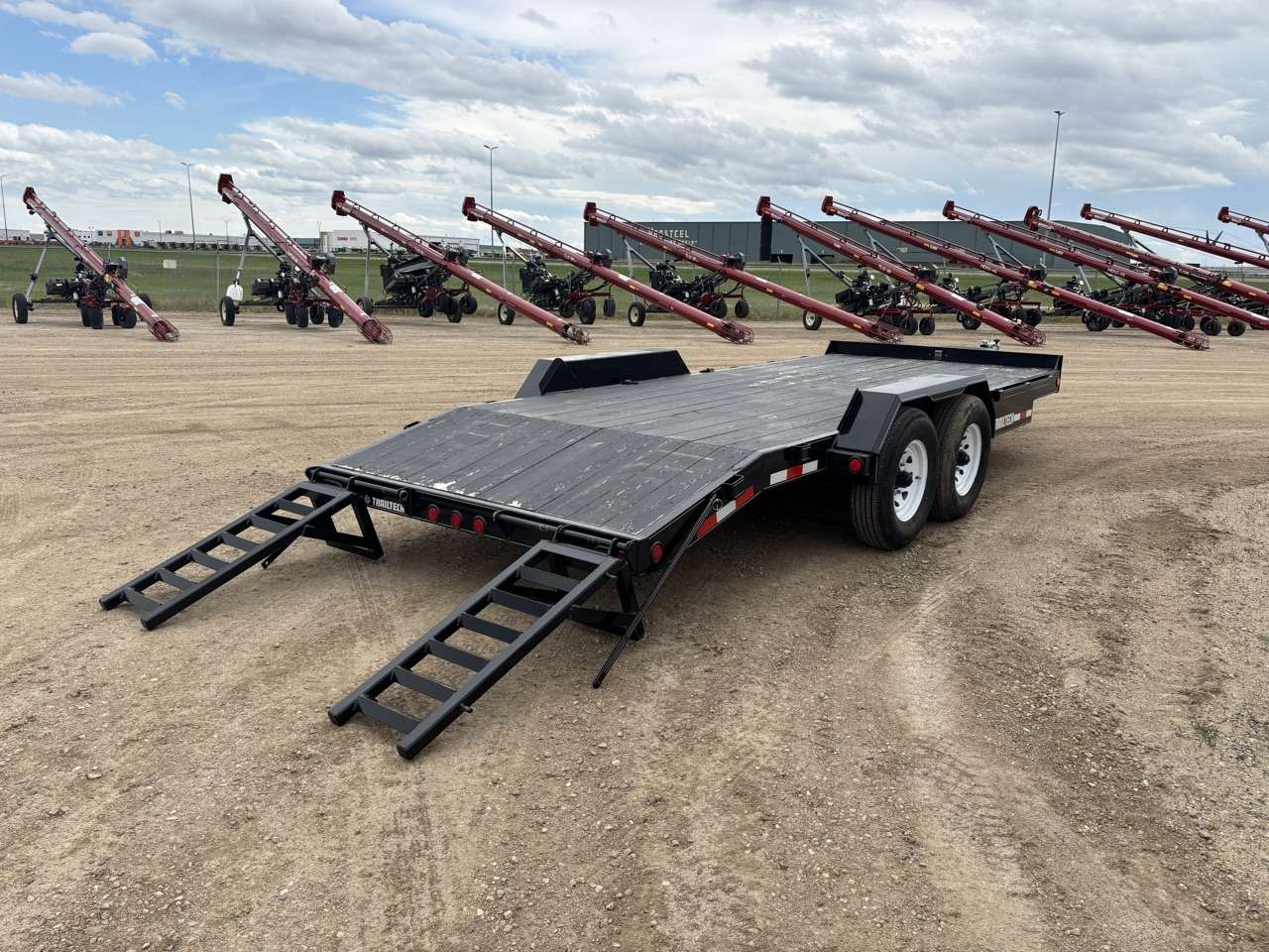 2025 Trailtech 16' + 2' Beavertail Flat Deck Trailer