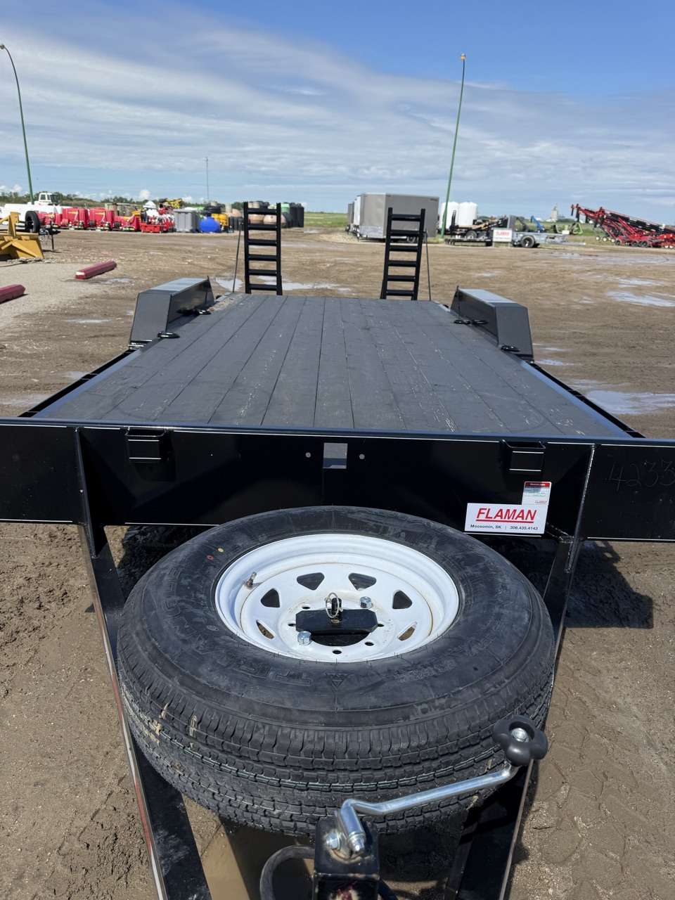 2025 Trailtech 16' + 2' Beavertail Flat Deck Trailer