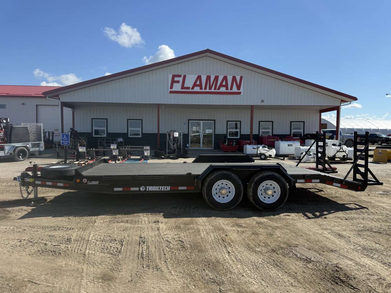 2025 Trailtech 16' + 2' Beavertail Flat Deck Trailer