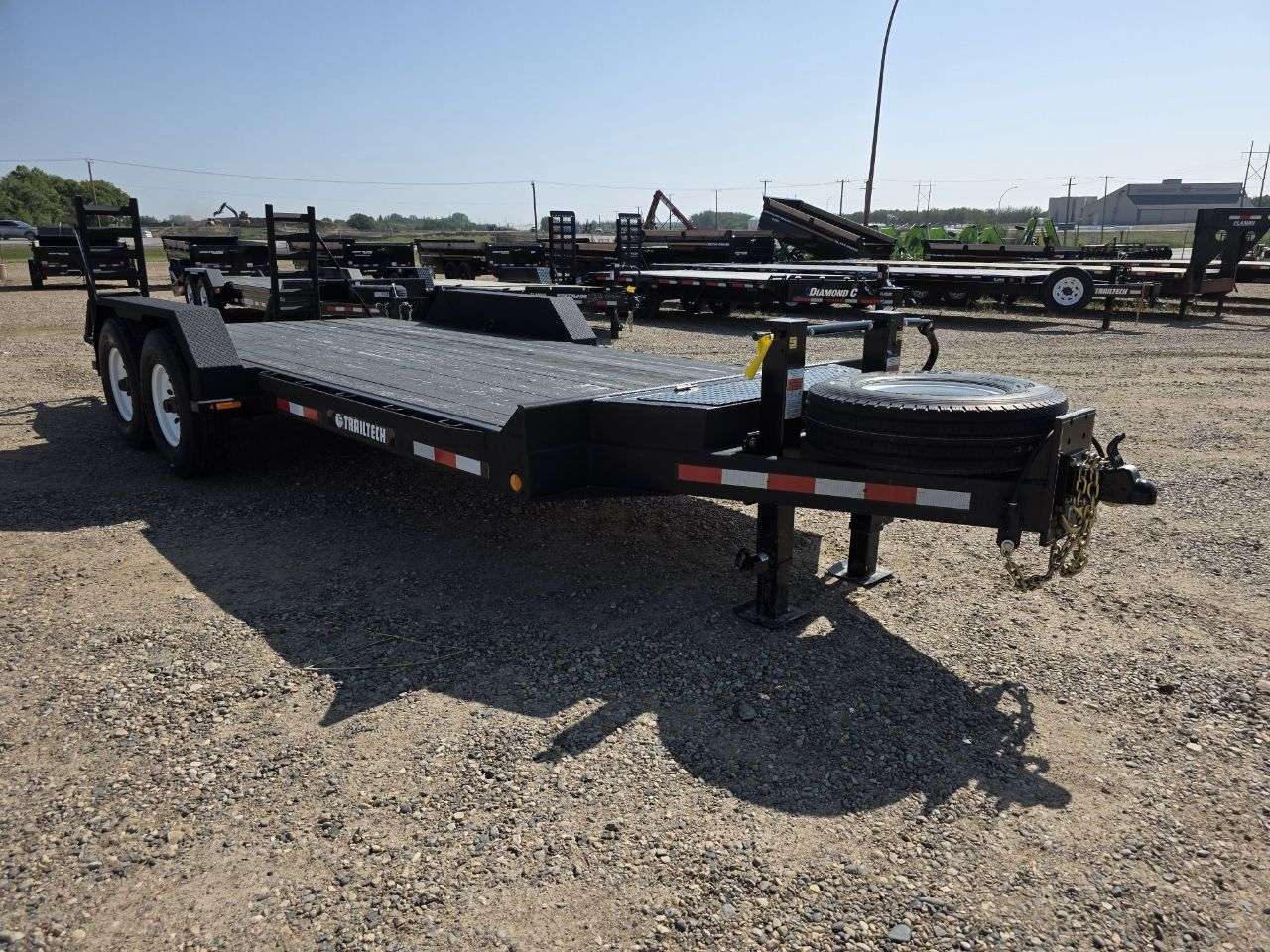 2025 Trailtech 16' + 2' BT Flat Deck Tandem 8K Trailer