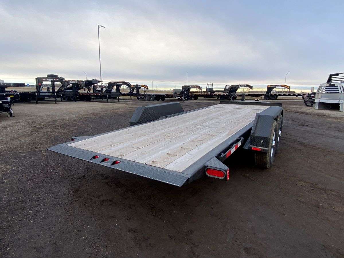 2025 Trailtech 20' Lowboy Flat Deck Tilt Trailer