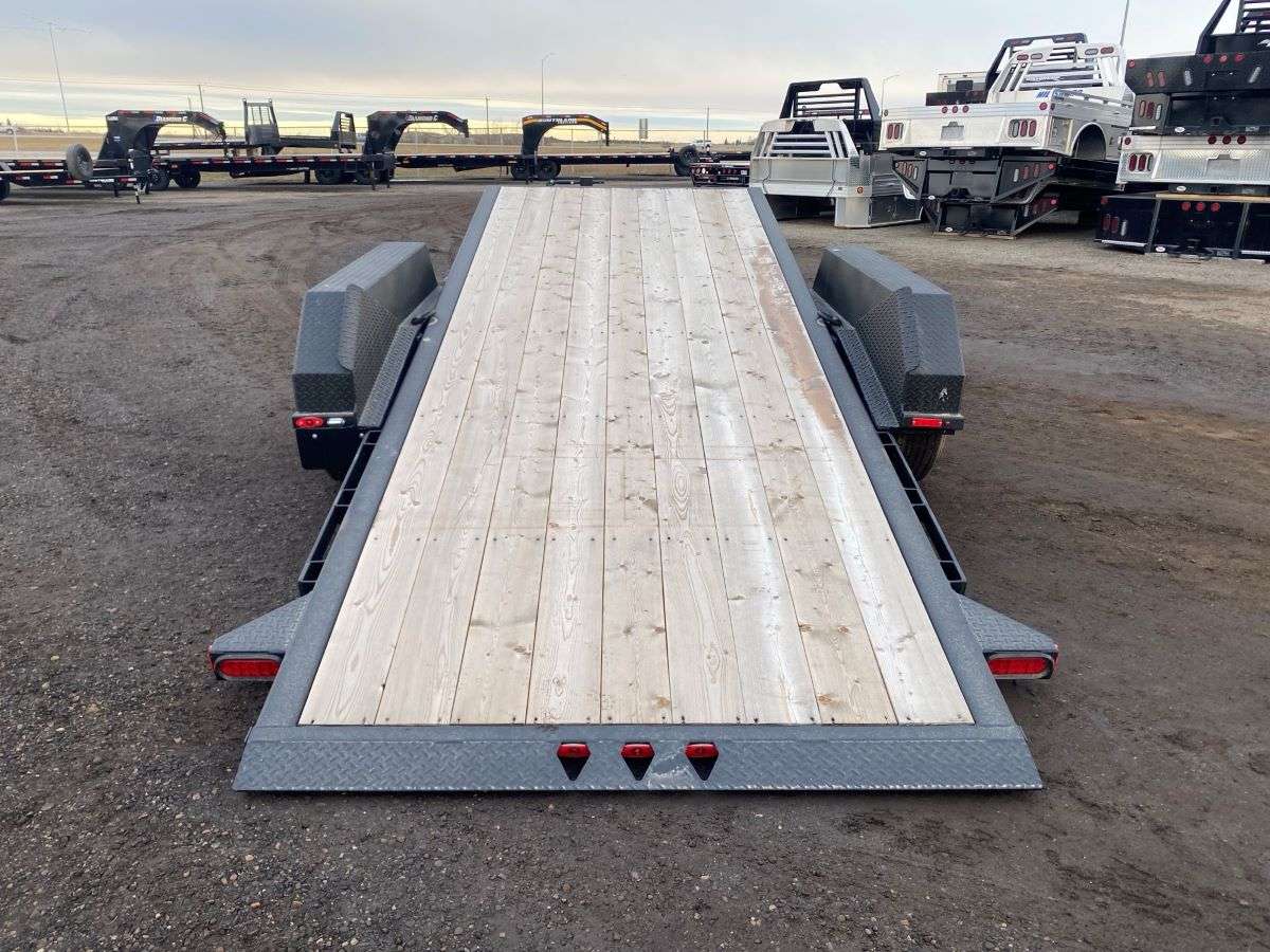 2025 Trailtech 20' Lowboy Flat Deck Tilt Trailer