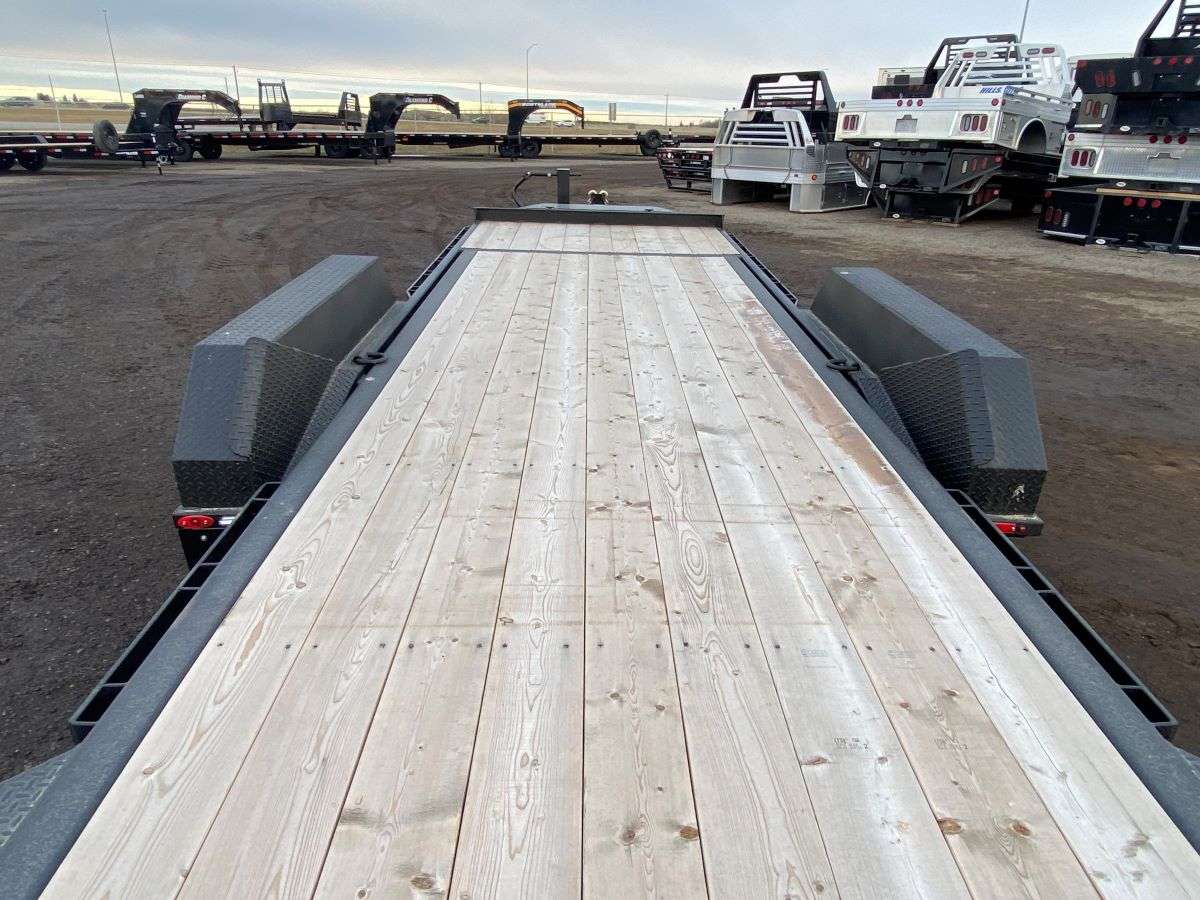 2025 Trailtech 20' Lowboy Flat Deck Tilt Trailer