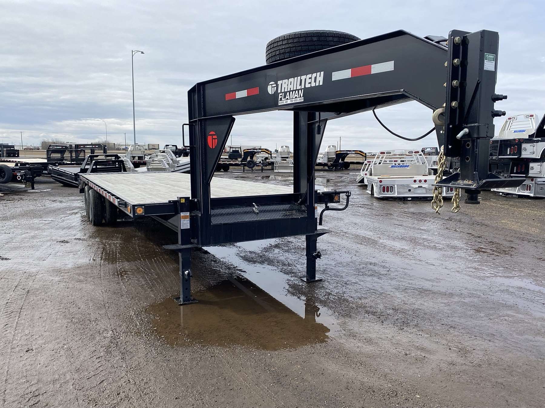 2025 Trailtech 26' TD210 Gooseneck Trailer
