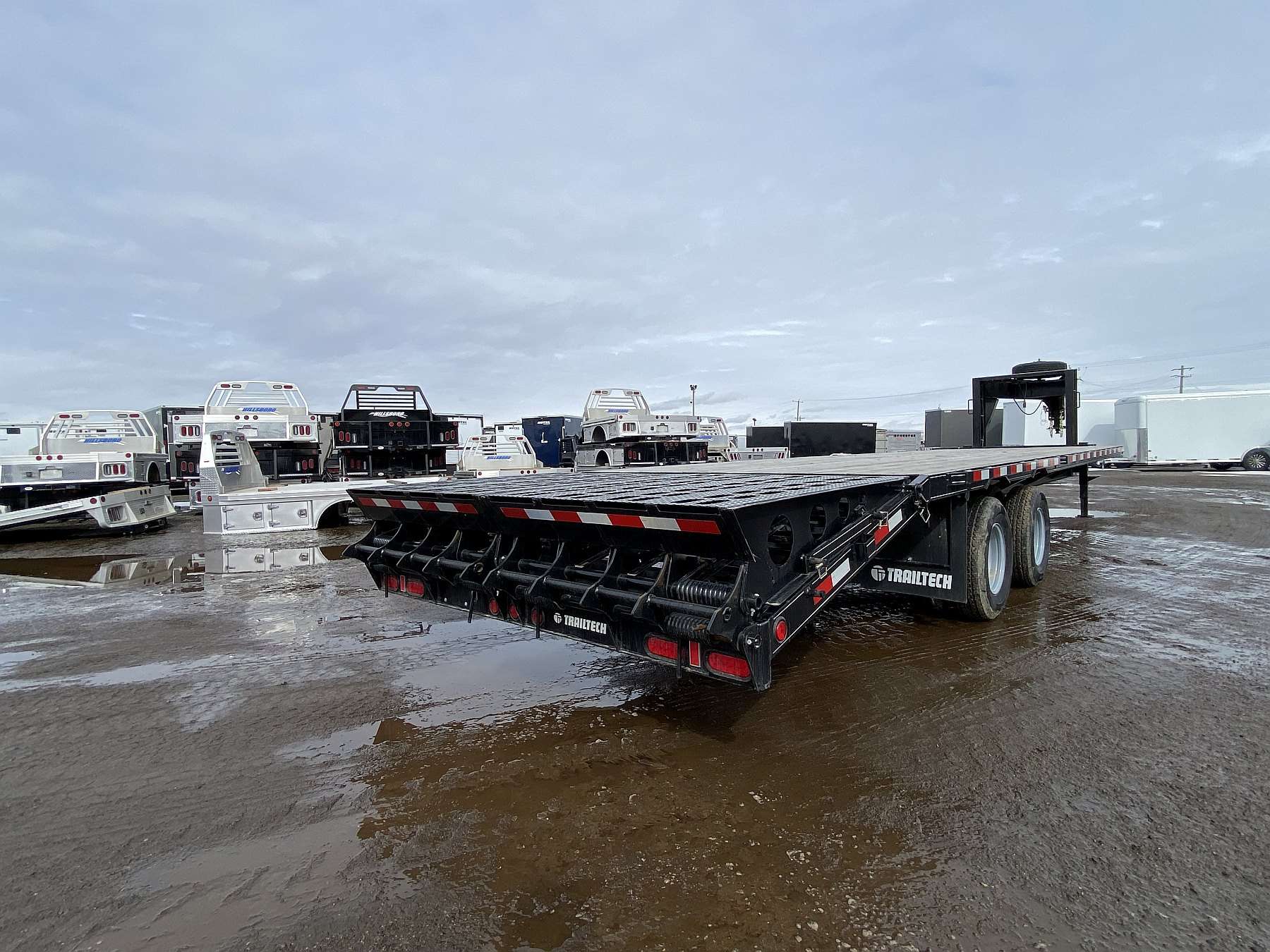2025 Trailtech 26' TD210 Gooseneck Trailer