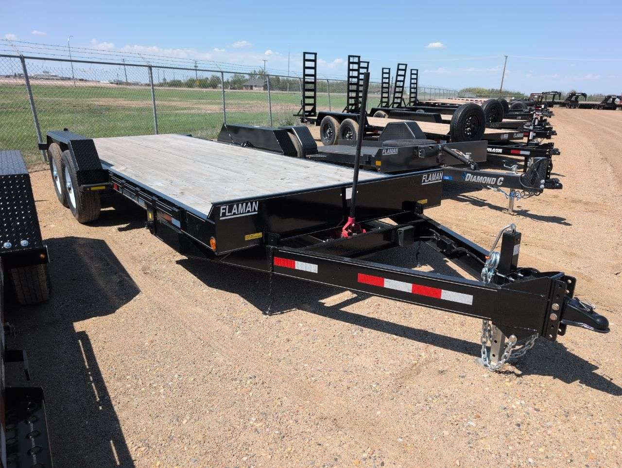 2025 Trailtech 83" x 20' Full Tilt Trailer