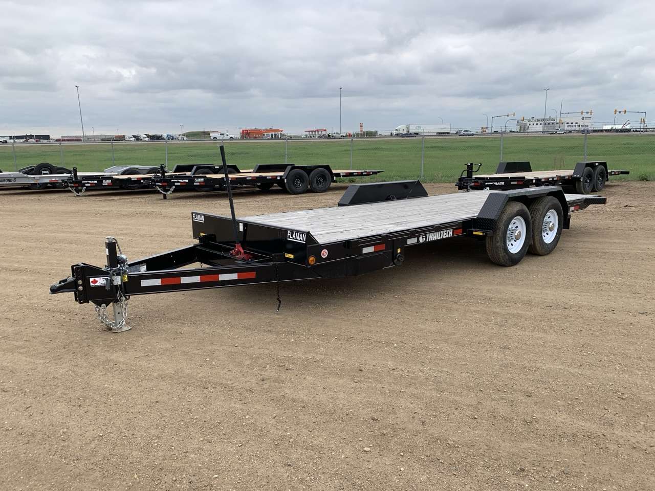 2025 Trailtech 83" x 20' Full Tilt Trailer