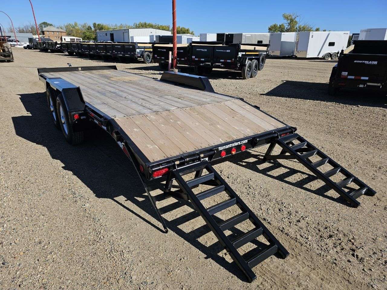 2025 Trailtech CELR 8'6" x 20' Beavertail Flat Deck