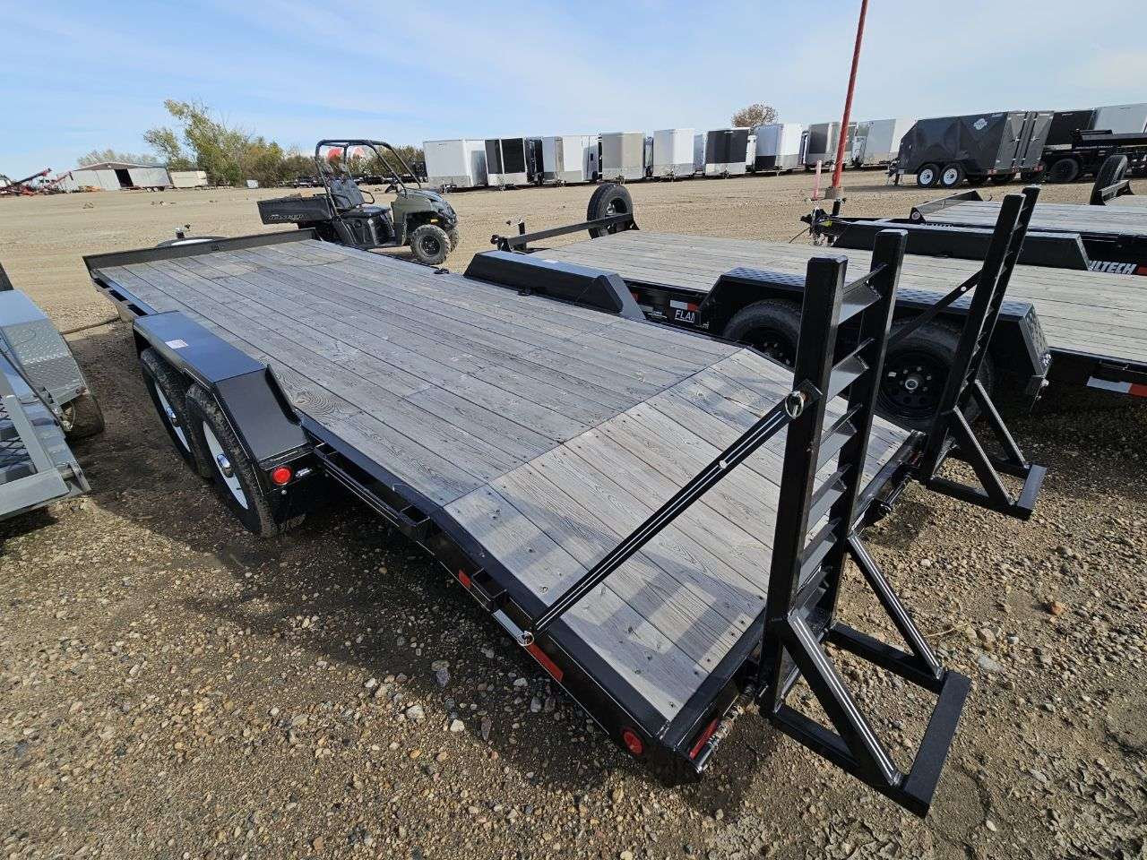 2025 Trailtech CELR 8'6" x 20' Beavertail Flat Deck