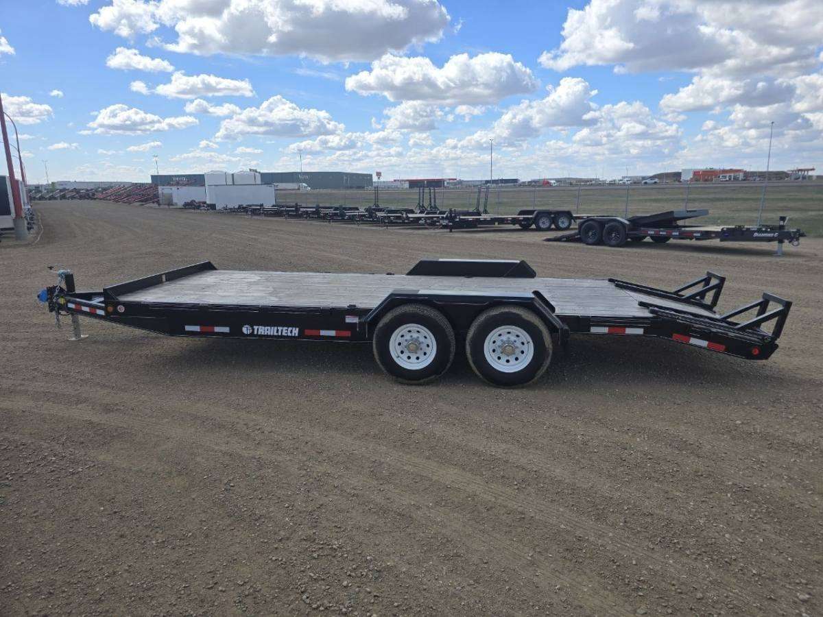 2025 Trailtech CELR 8'6" x 20' Beavertail Flat Deck