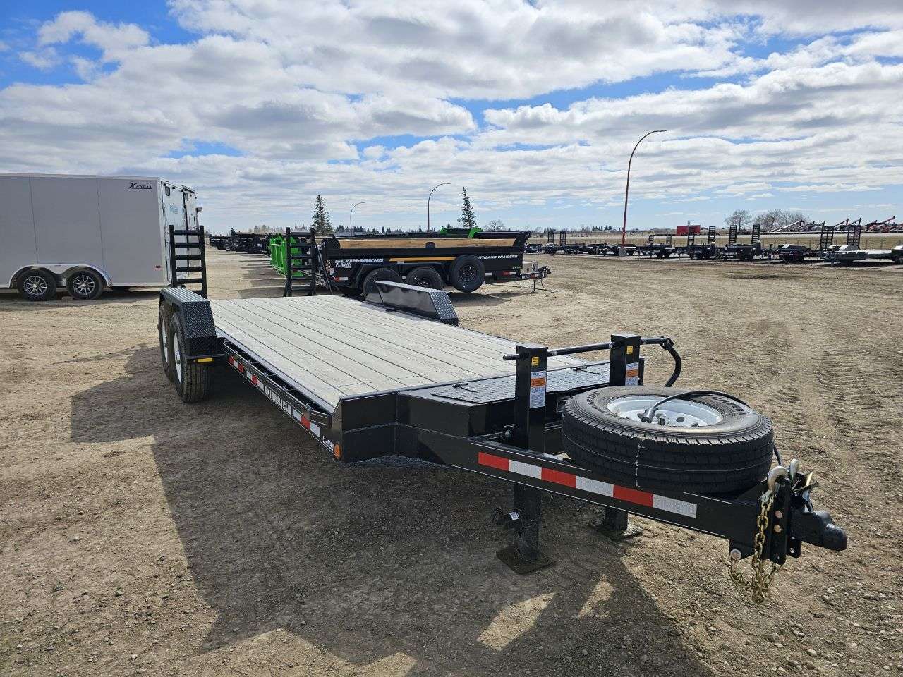 2025 Trailtech Custom 20' Premier Equipment Trailer