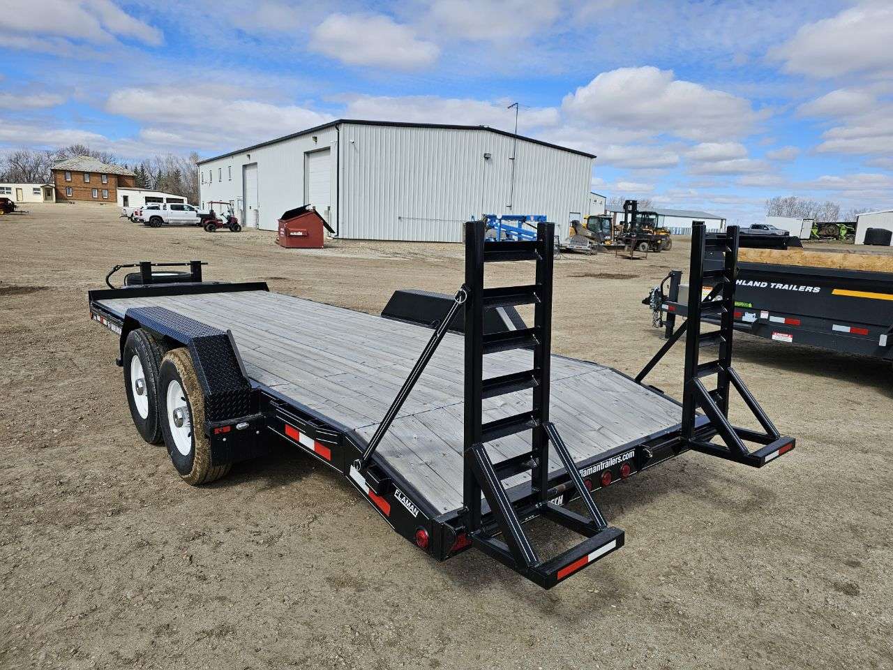 2025 Trailtech Custom 20' Premier Equipment Trailer