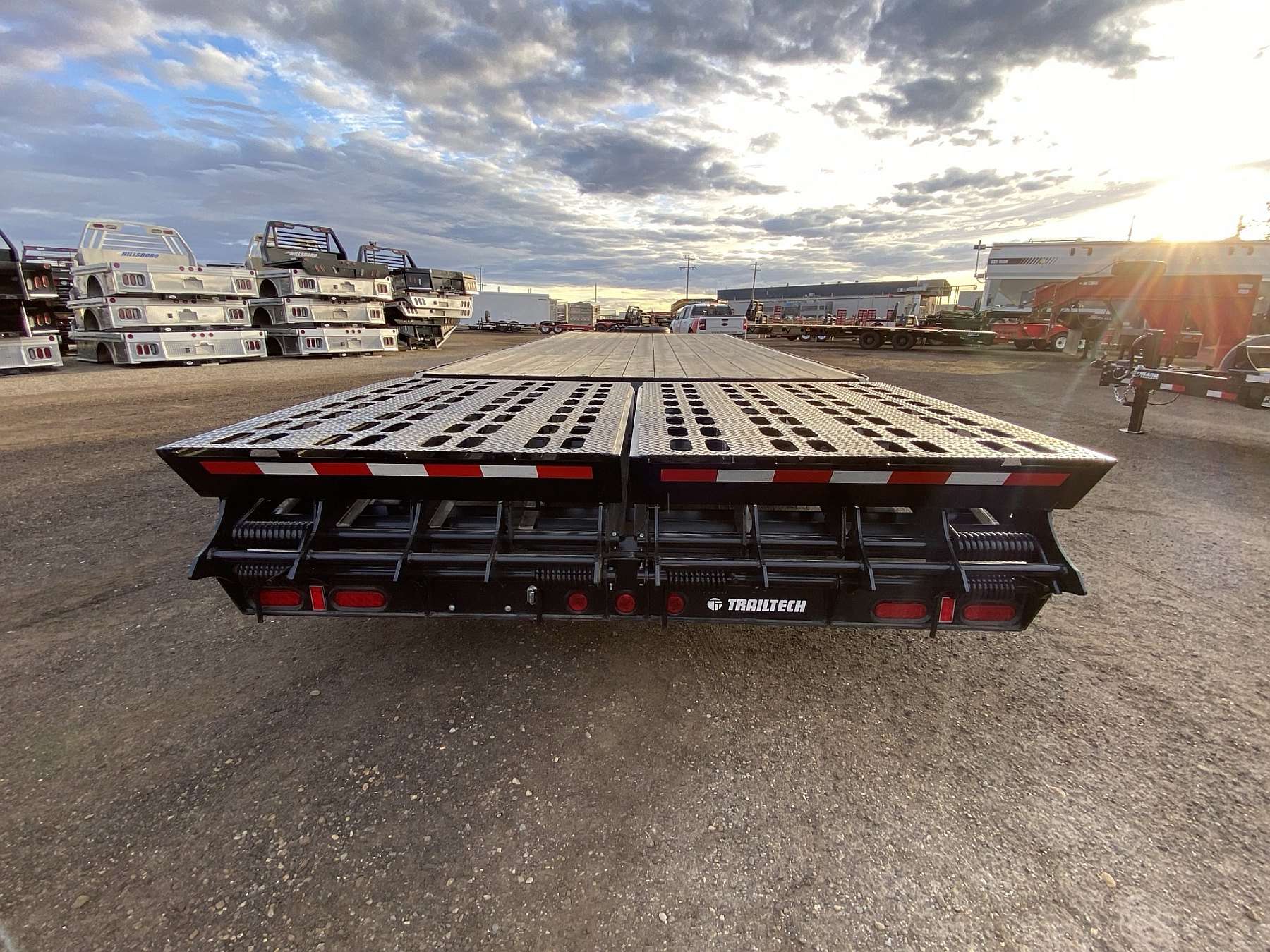 2025 Trailtech H270- 20' Highboy Trailer