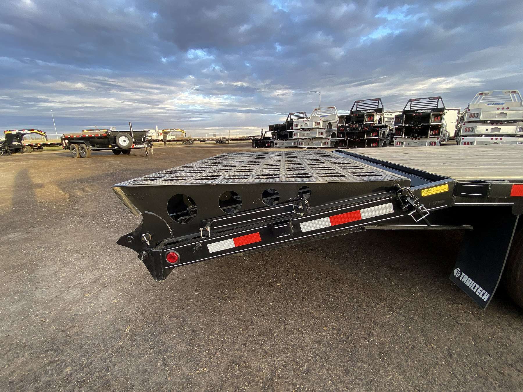 2025 Trailtech H270- 20' Highboy Trailer