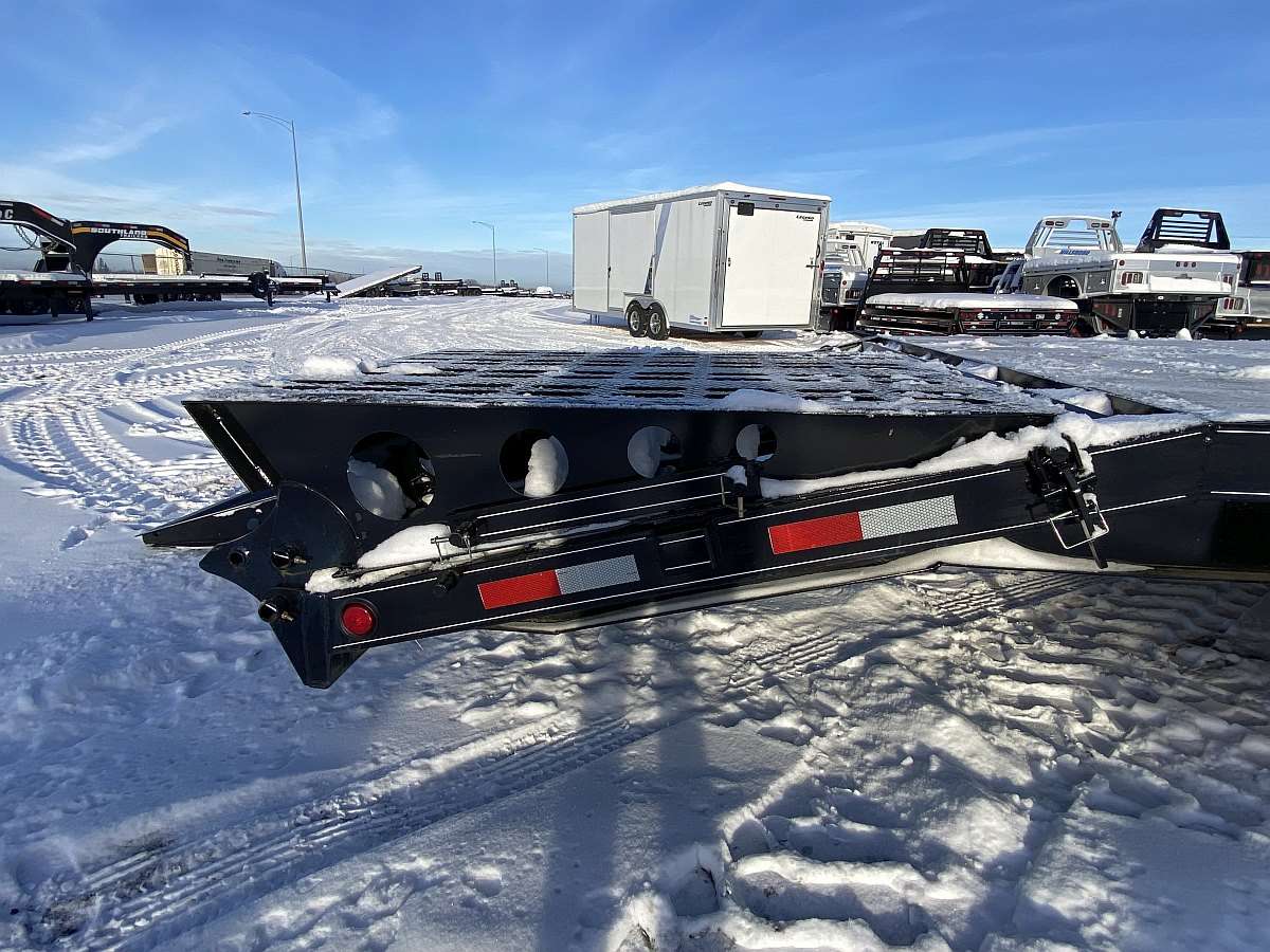 2025 Trailtech H370- 24' Gooseneck Trailer