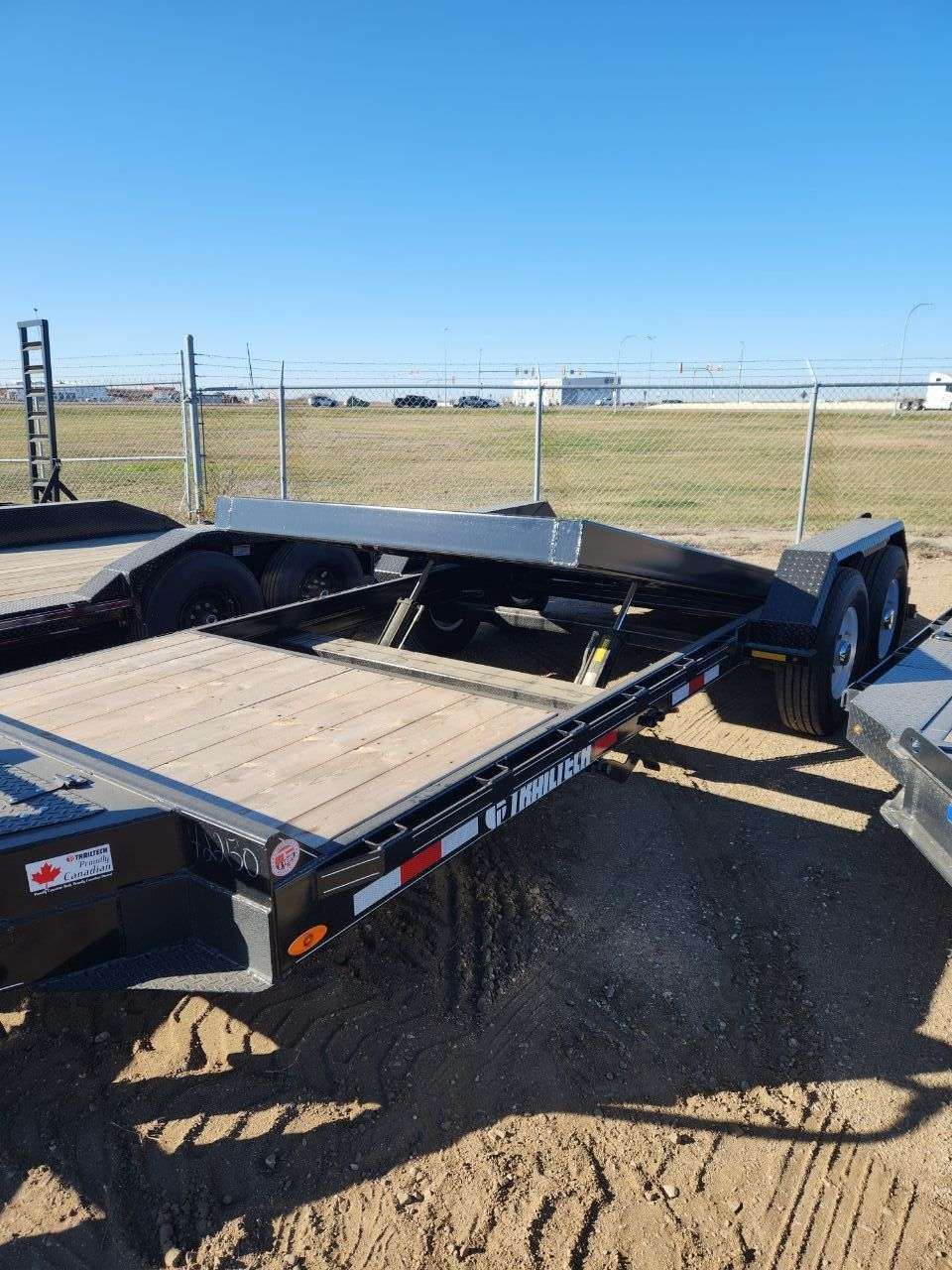 2025 Trailtech L Series 8'6" x 20' Flat Deck - 2 in stock