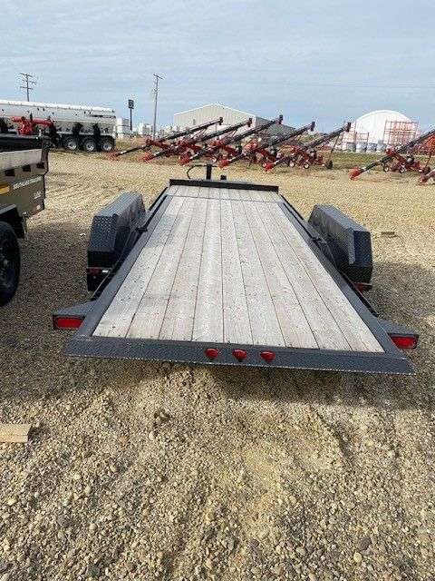 2025 Trailtech L Series 8'6" x 20' Partial Tilt