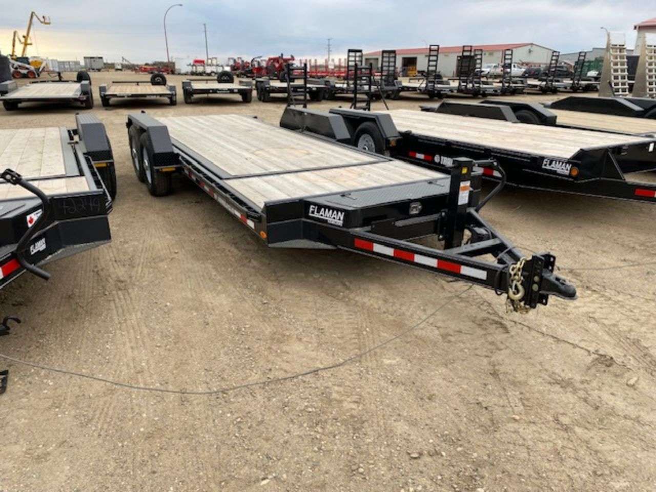 2025 Trailtech L Series 8'6" x 20' Partial Tilt