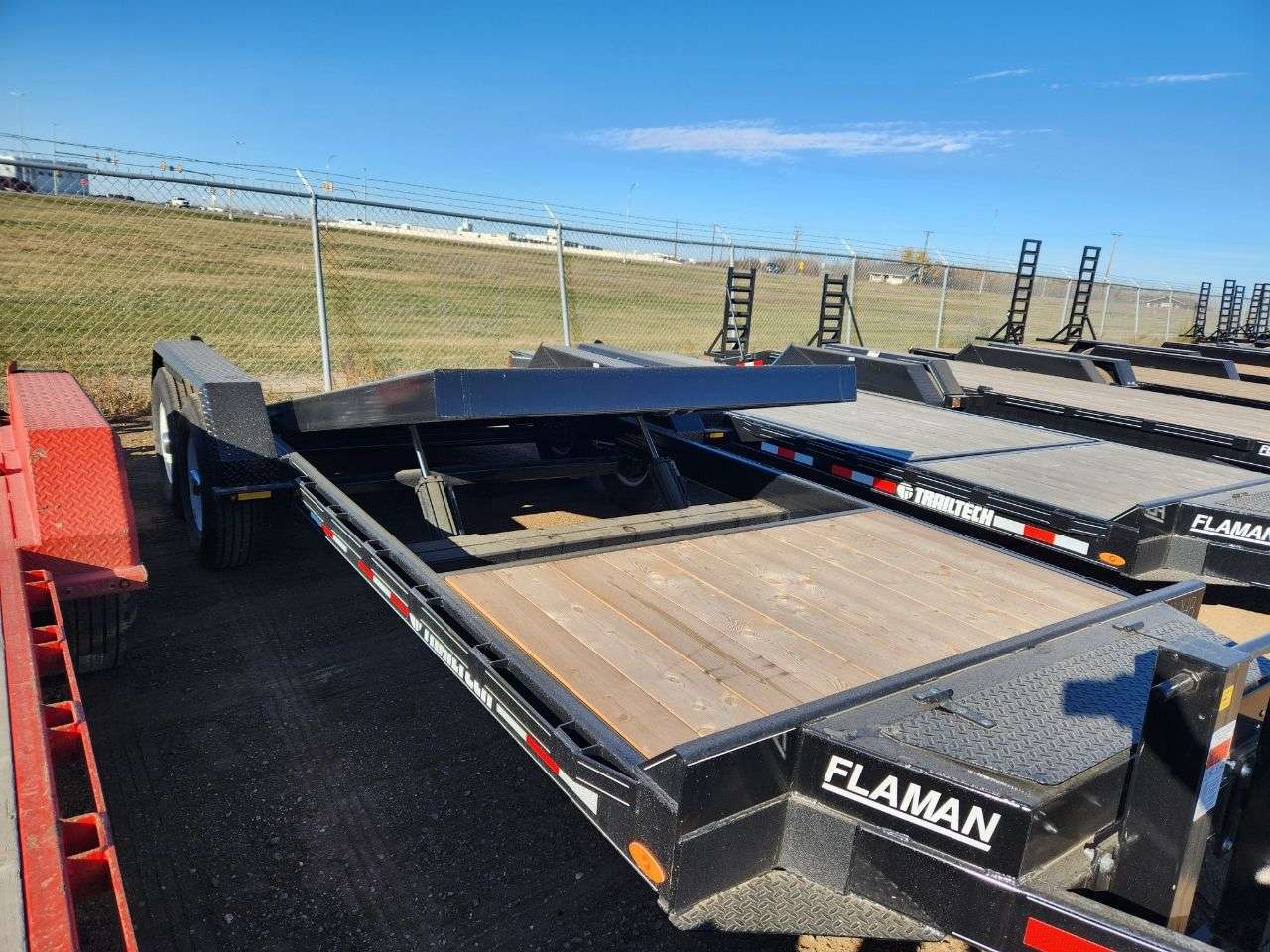 2025 Trailtech L280T 8'6" x 20' Partial Tilt Trailer