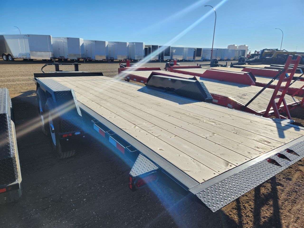 2025 Trailtech L280T 8'6" x 20' Partial Tilt Trailer