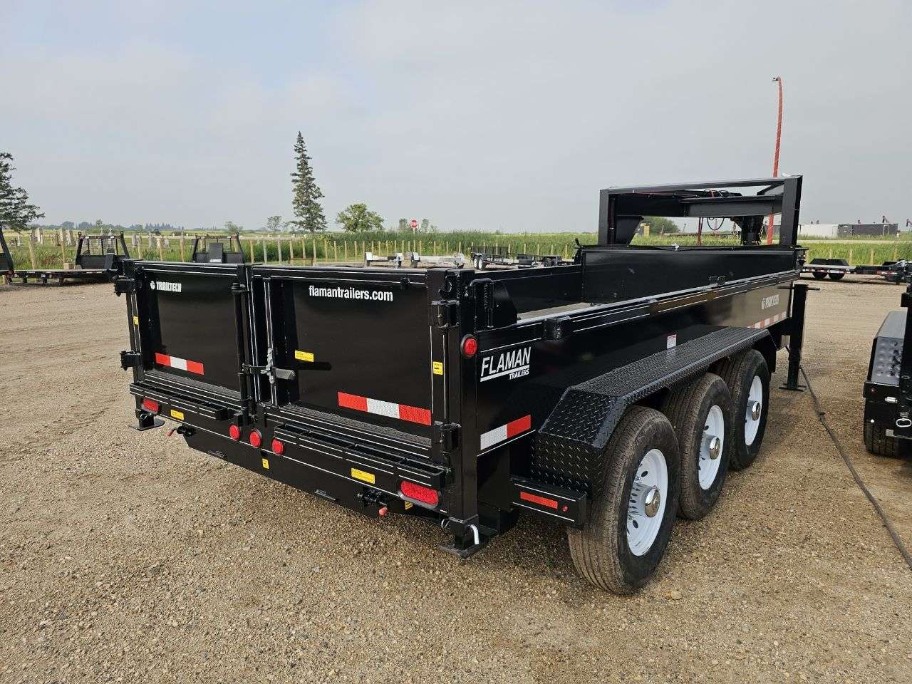 2025 Trailtech L370HD 7' x 16' Heavy Duty Dump Trailer
