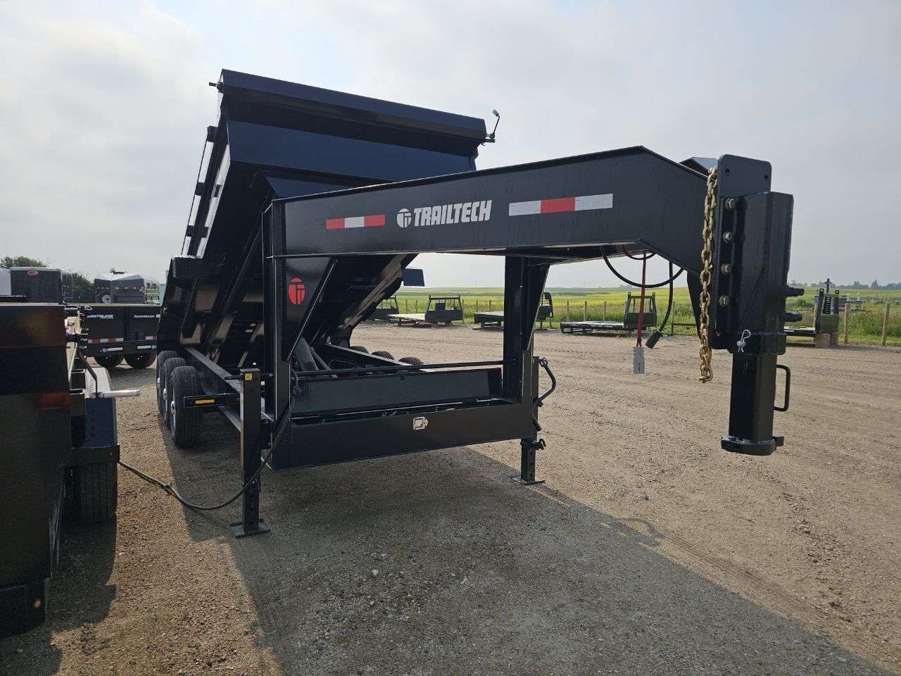 2025 Trailtech L370HD 7' x 16' Heavy Duty Dump Trailer