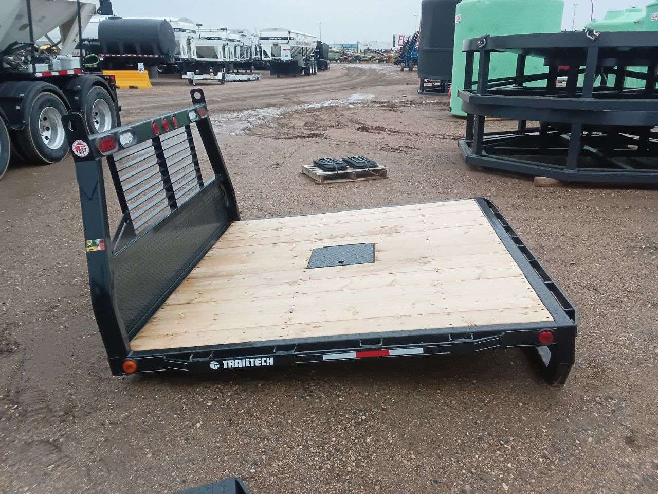 2025 Trailtech MLC 7' Truck Deck