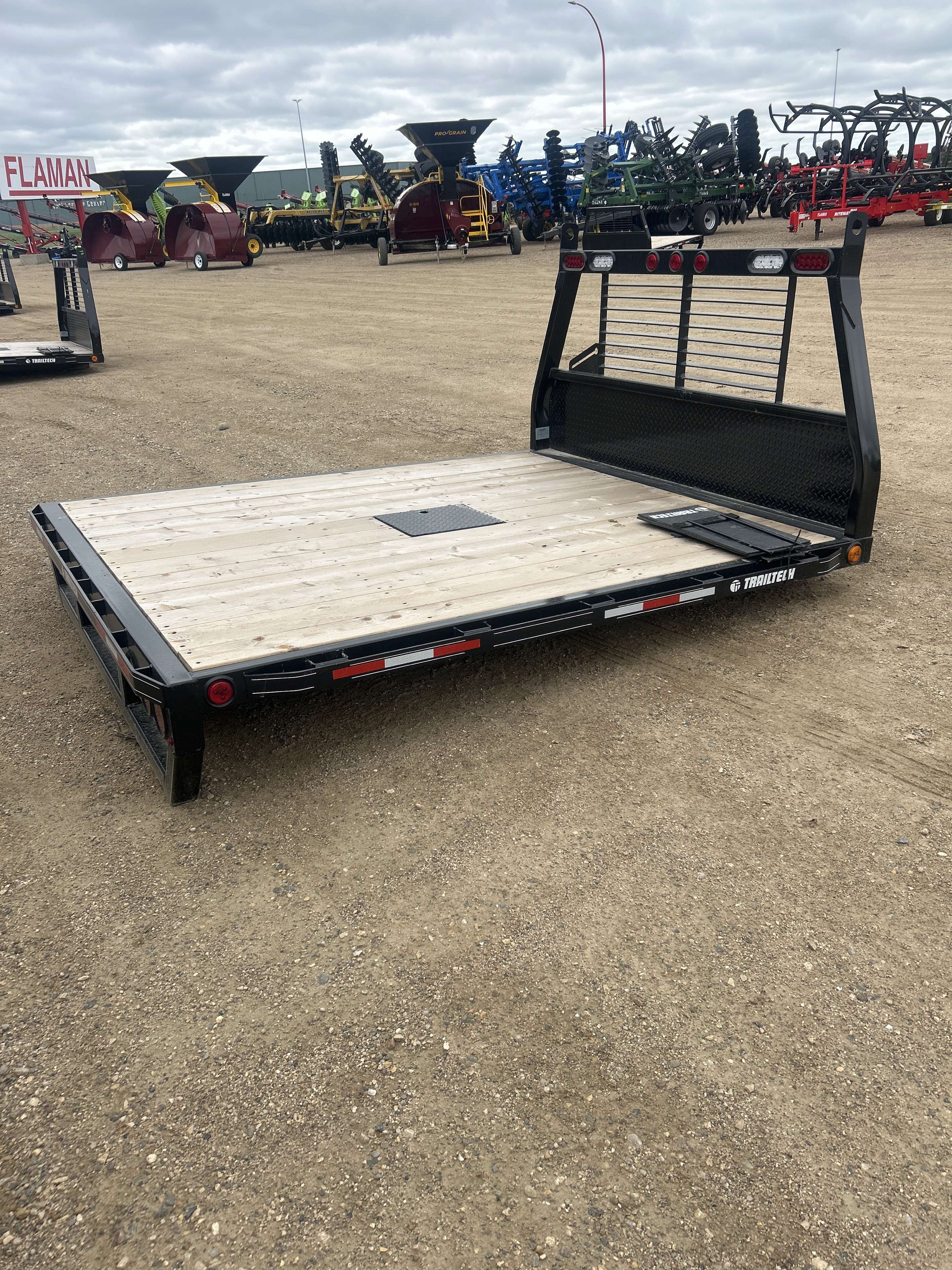 2025 Trailtech MLC 8'6" Truck Deck