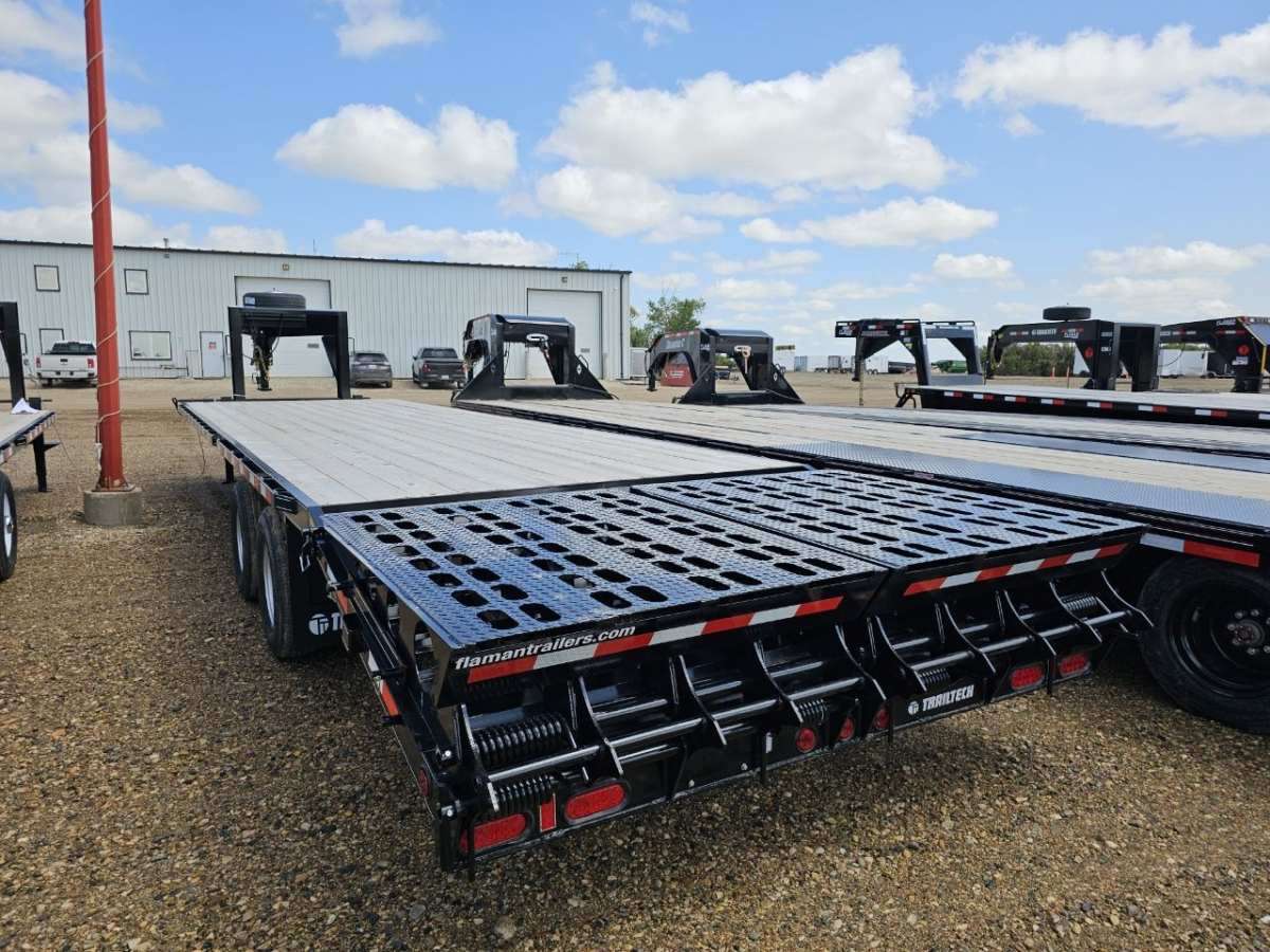 2025 Trailtech TD210 8'6" x 31' GN Beavertail Flat Deck