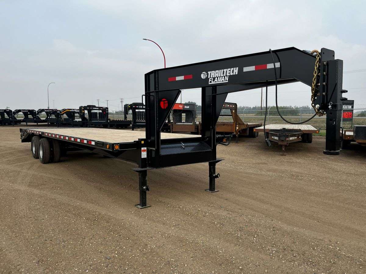 2025 Trailtech TD210 8'6" x 31' GN BT Flat Deck Trailer