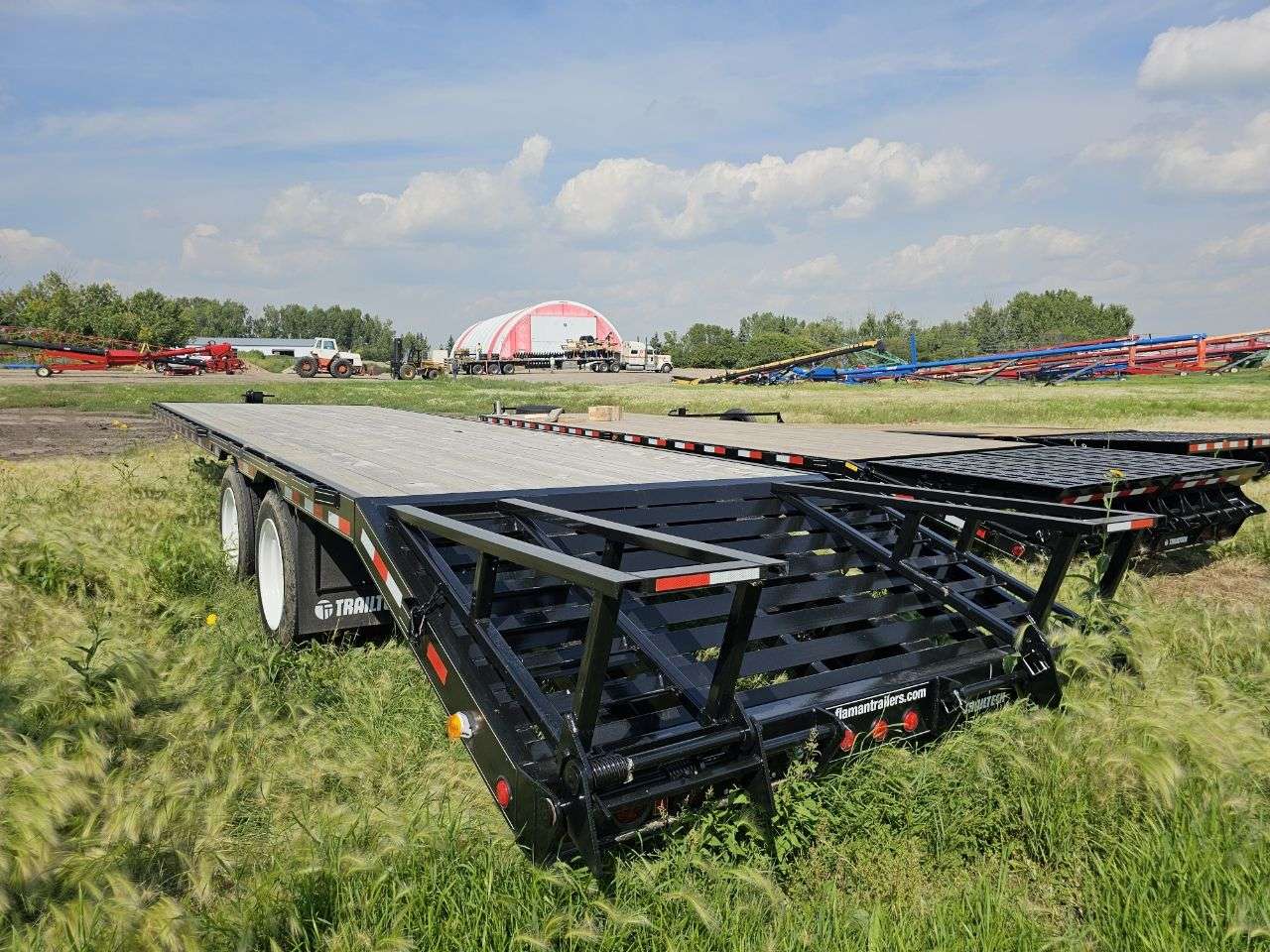 2025 Trailtech TD220 8'6" x 31' Pintle BT Flat Deck Trailer