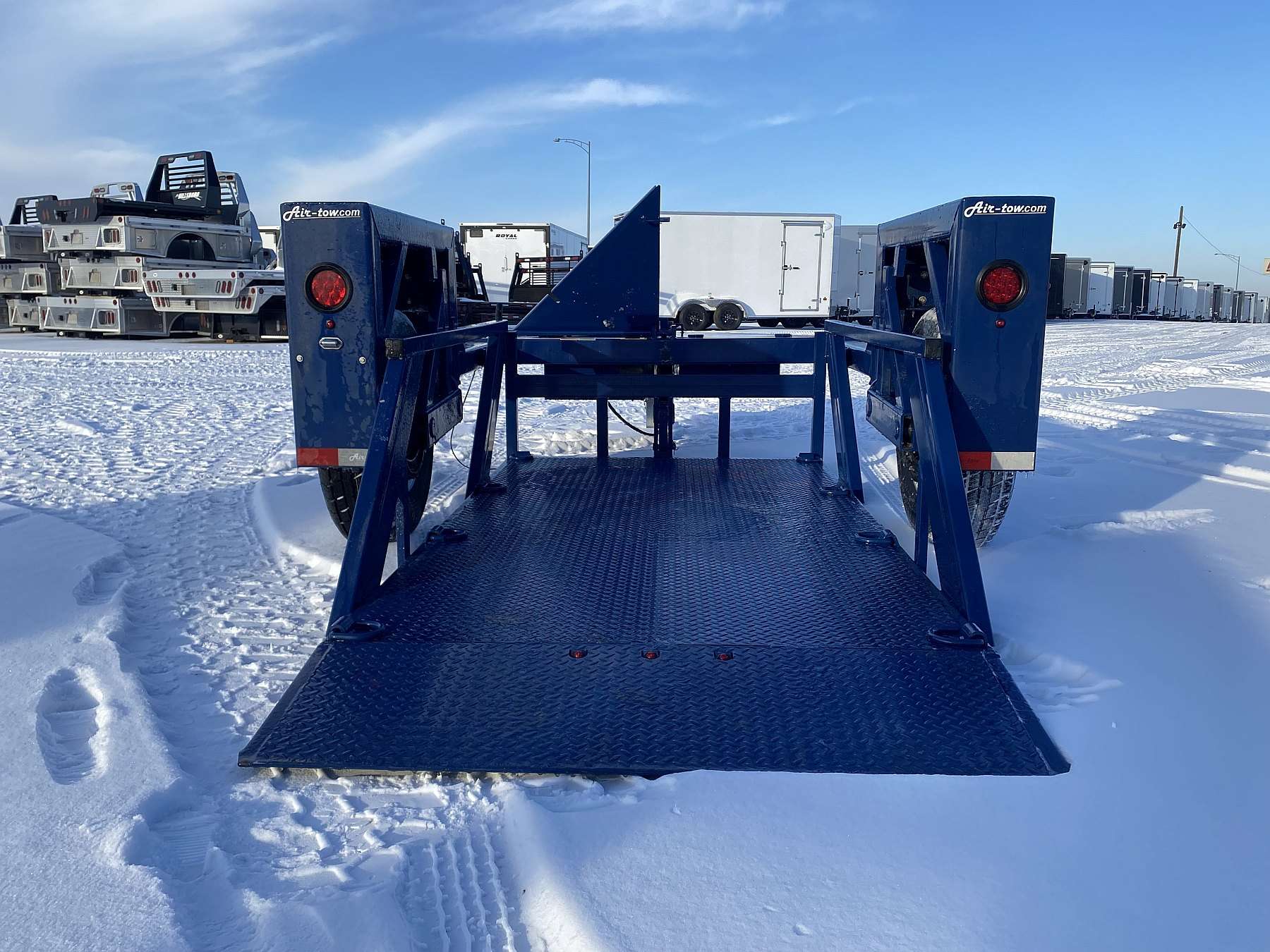 2026 Air-Tow 10' Ground Level Loading Trailer