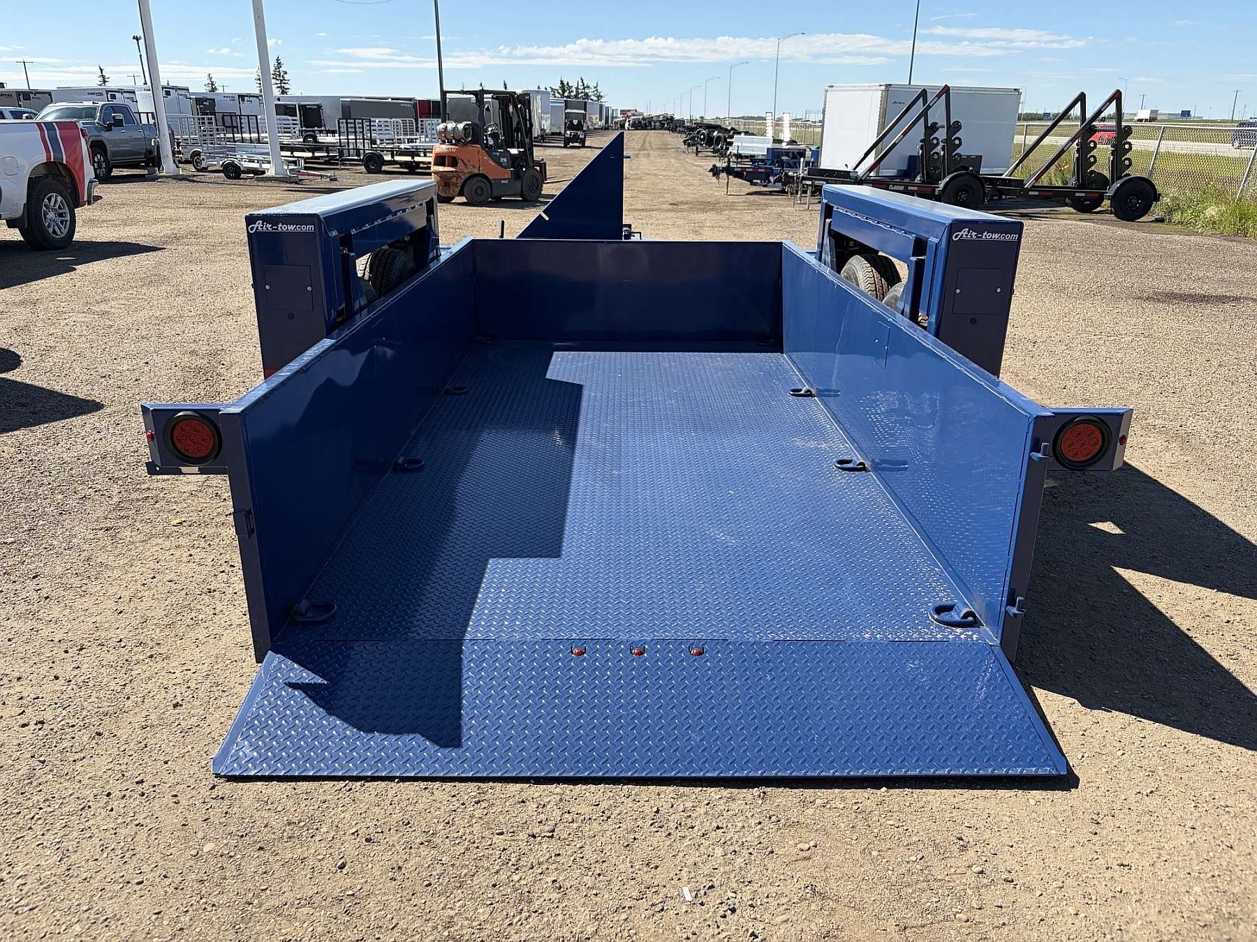 2026 Air-Tow 14' Ground Level Loading Trailer