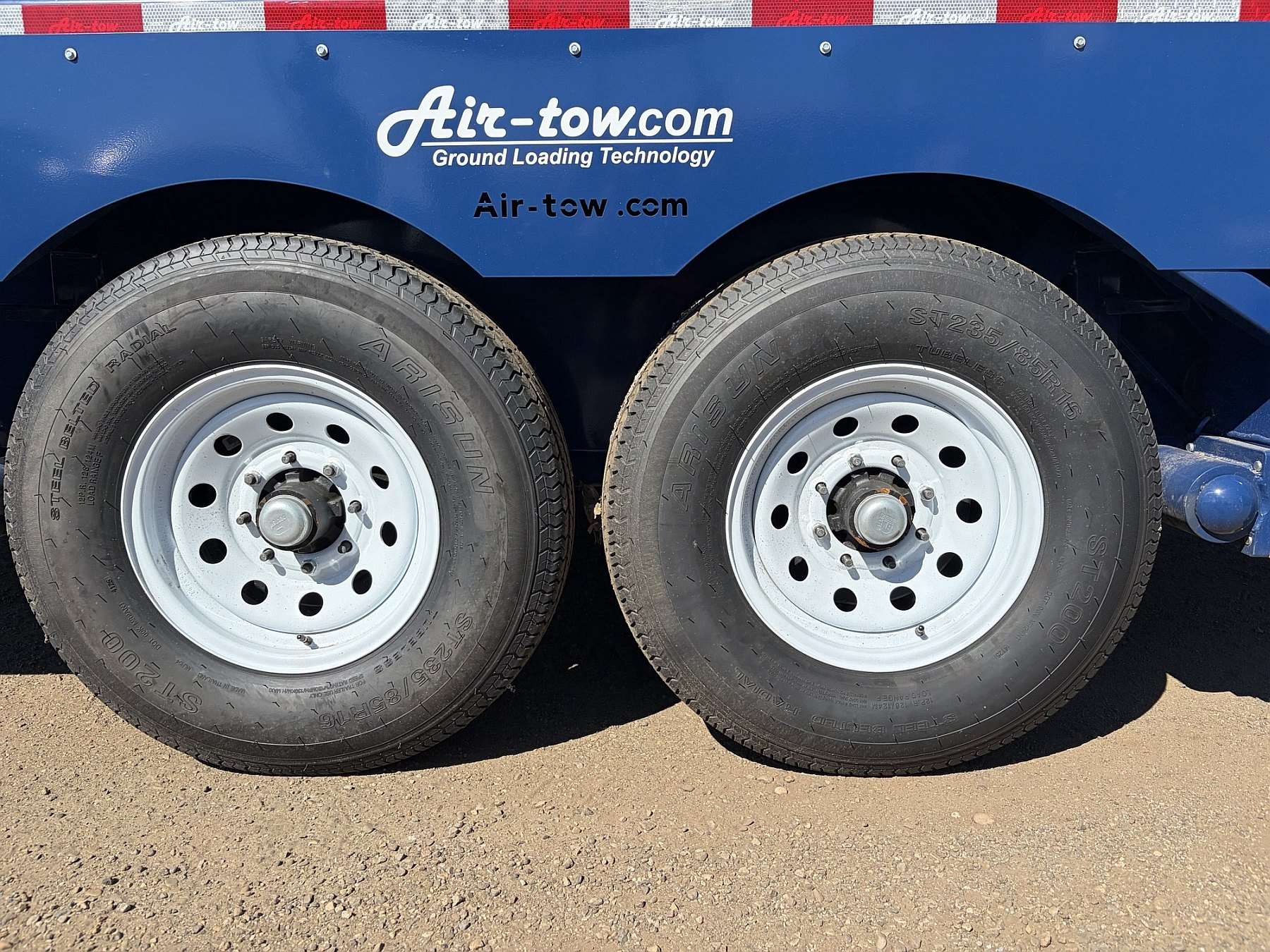 2026 Air-Tow 14' Ground Level Loading Trailer